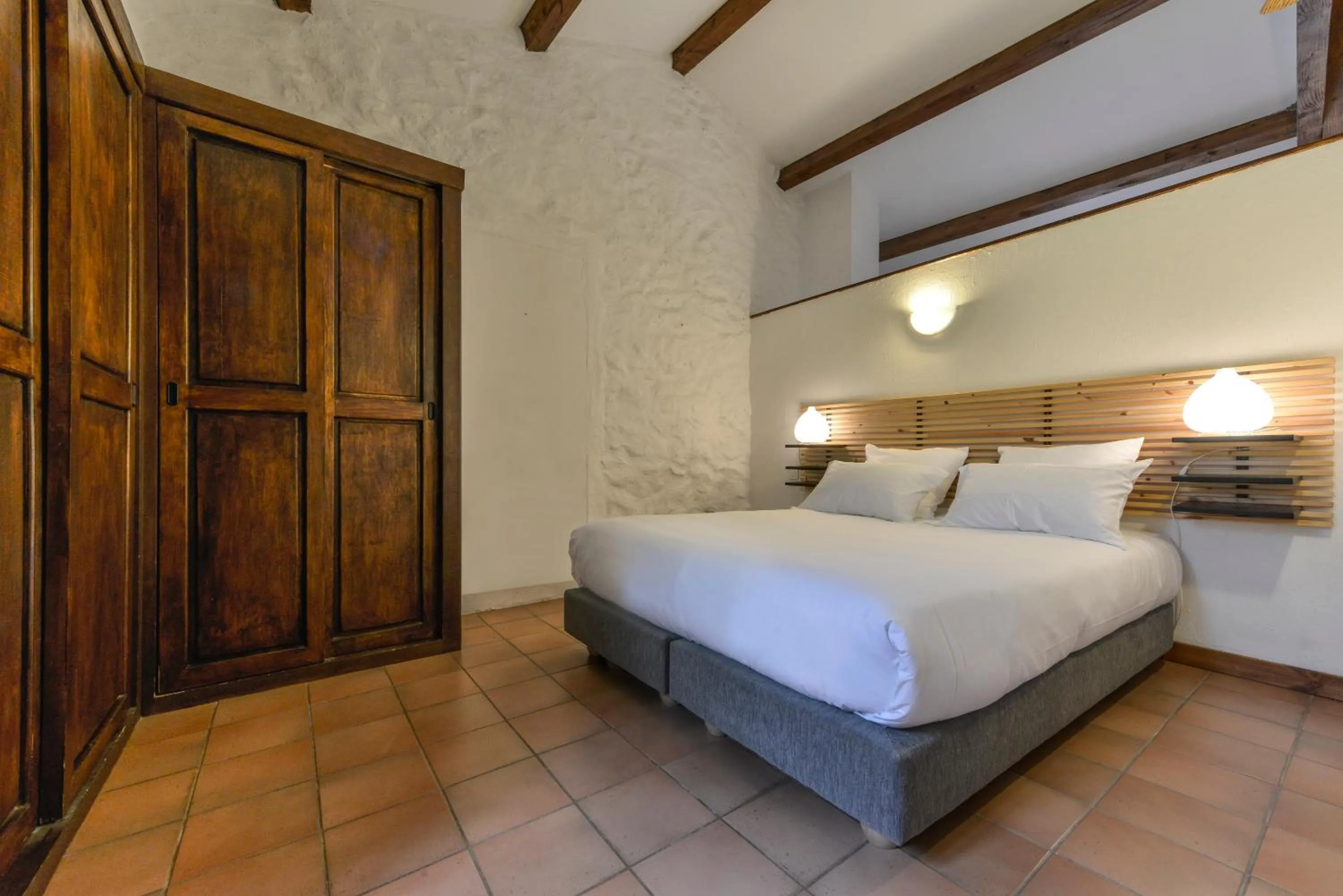 Bedroom in Domaine De Fraisse