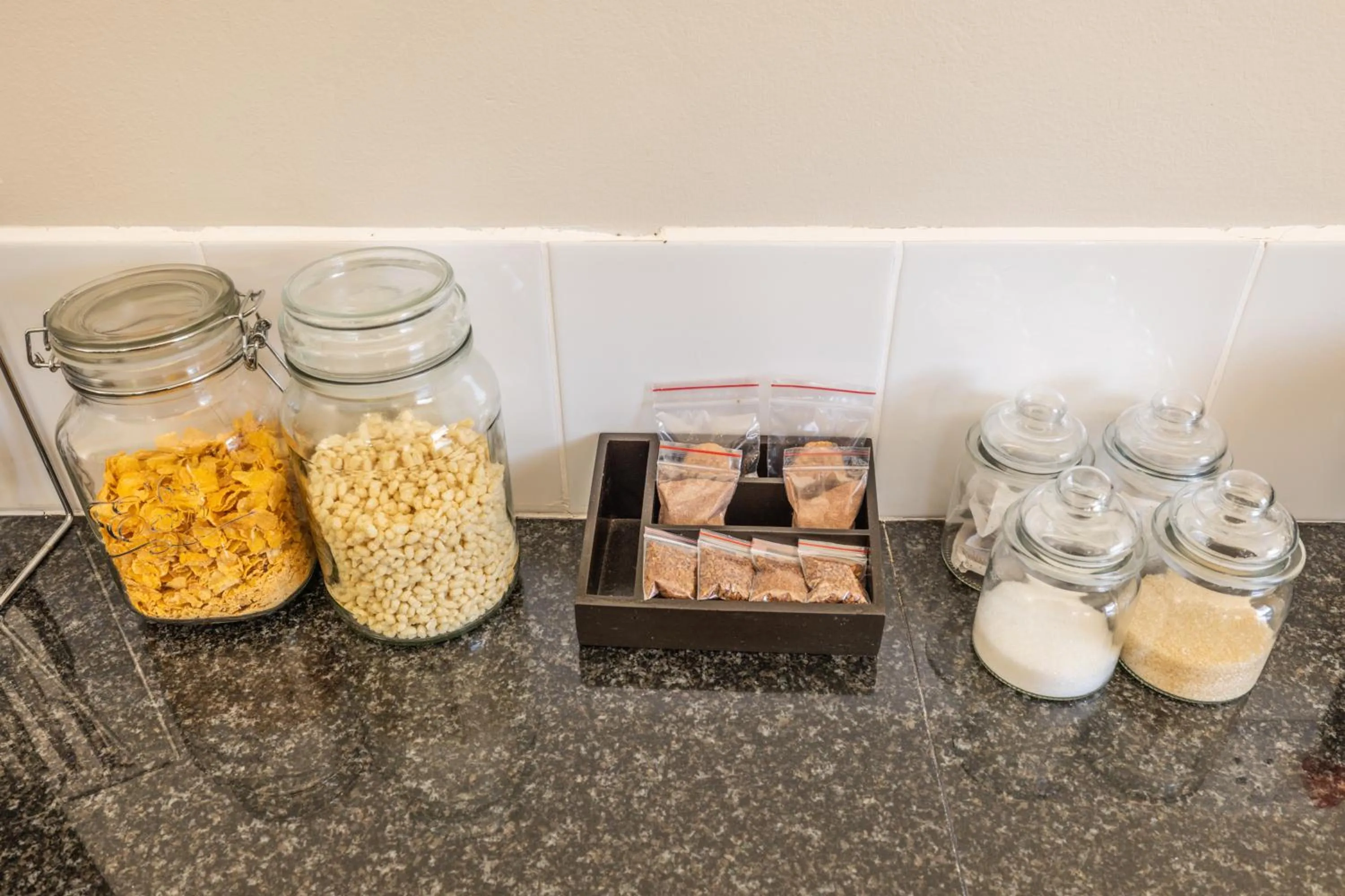 Kitchen or kitchenette in 1-on-Ross