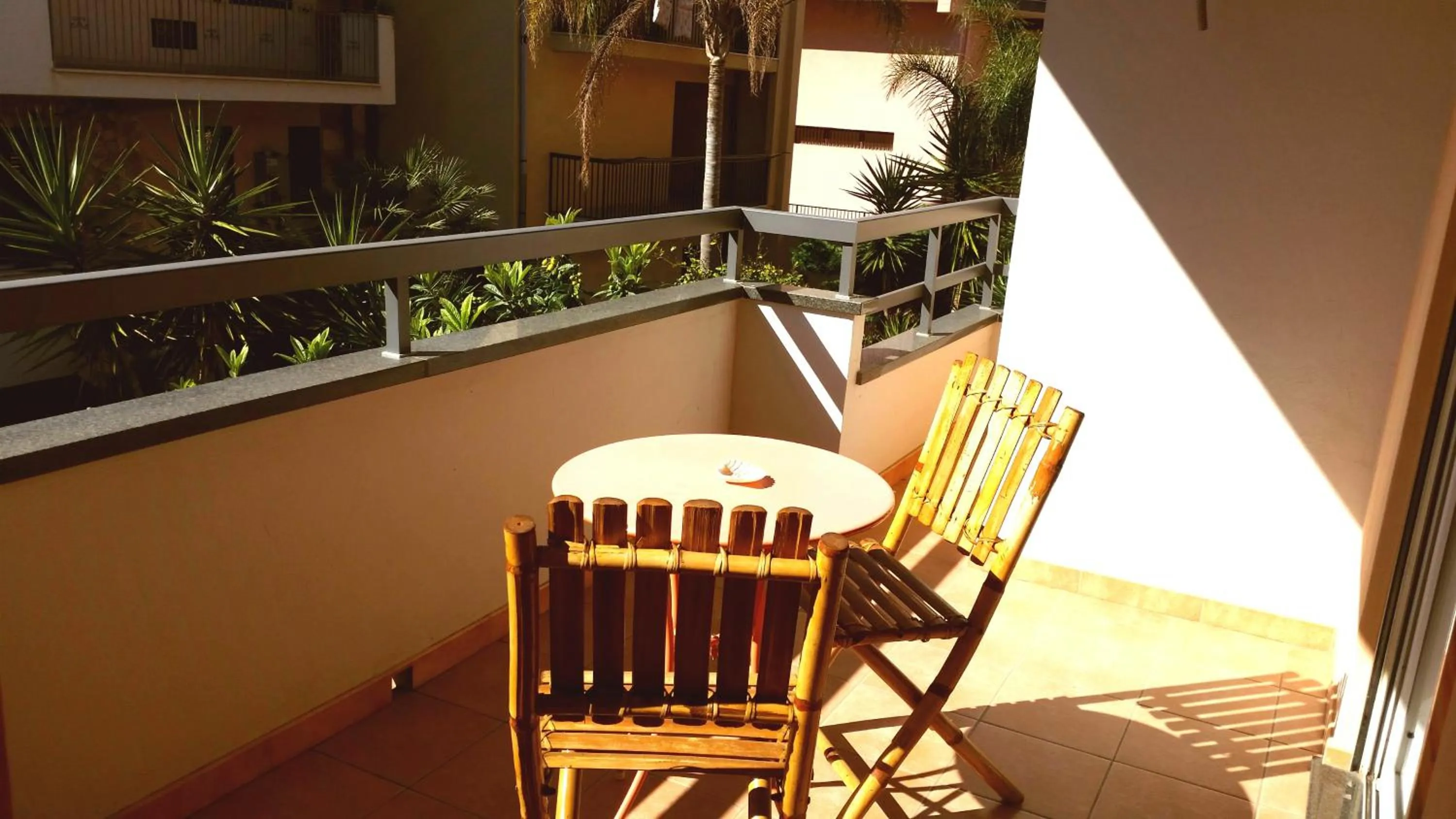 Balcony/Terrace in B&B La Villetta Gela