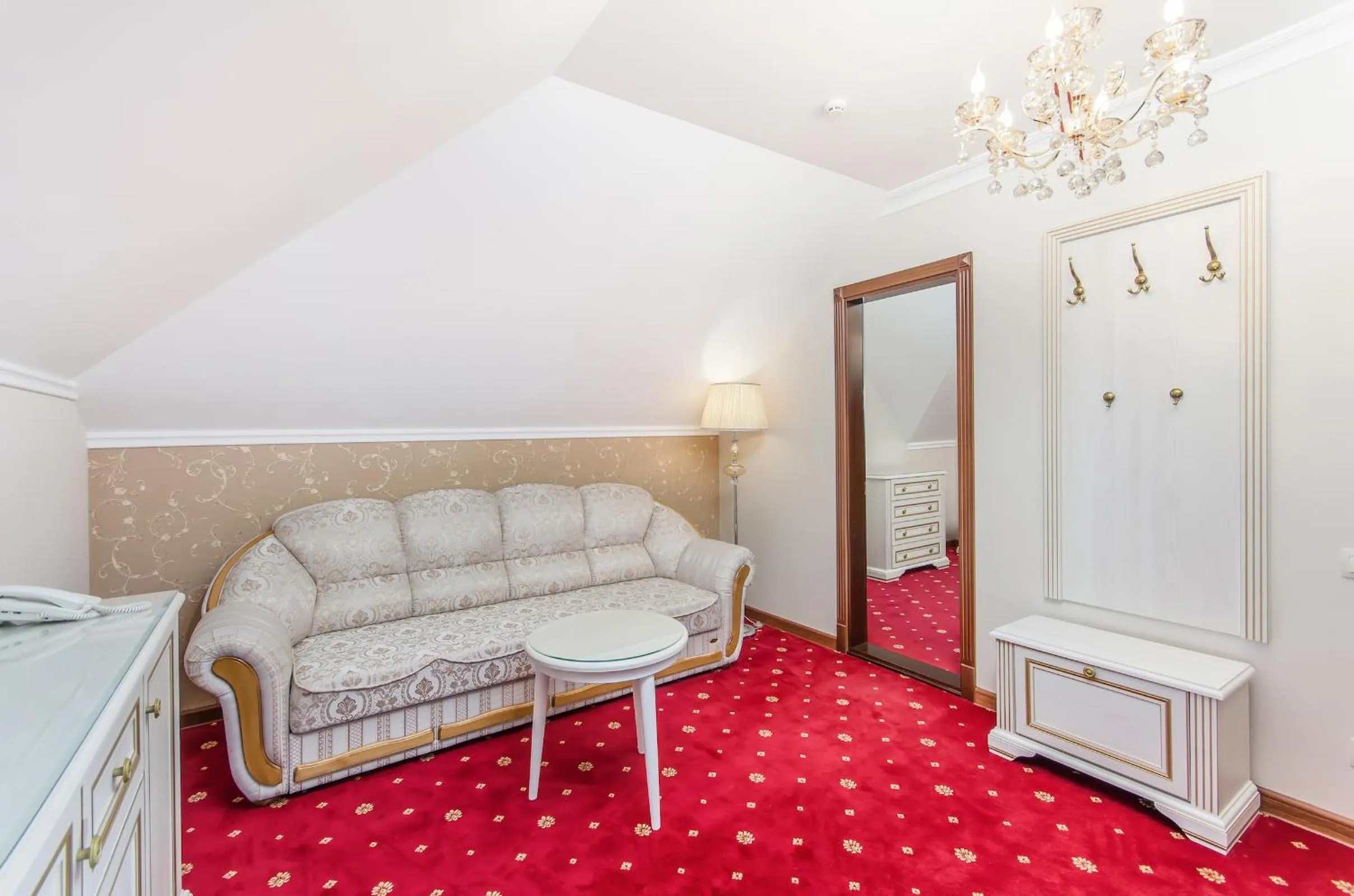 Living room in Park Lane Hotel