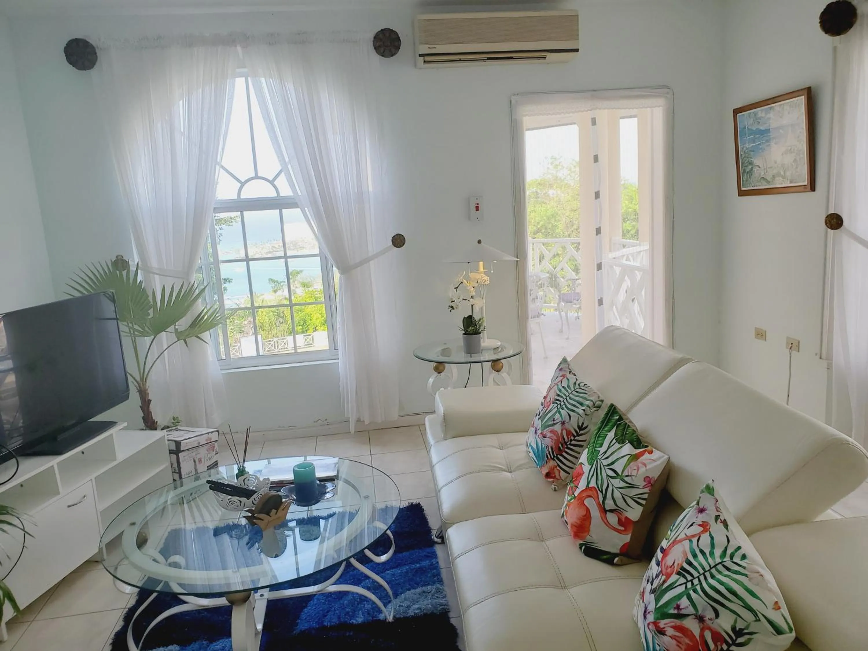 Living room in Blue Topaz