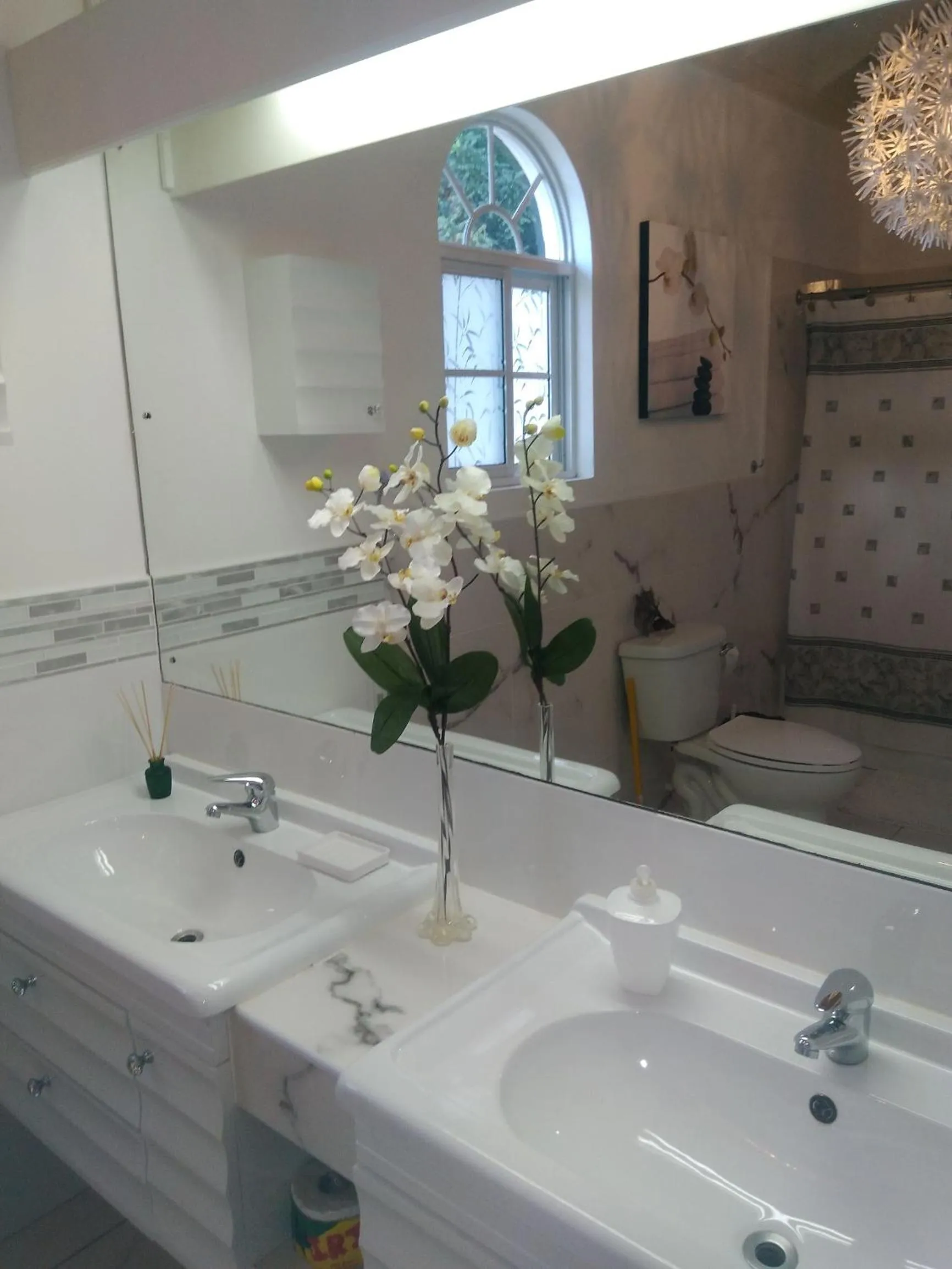 Bathroom in Blue Topaz