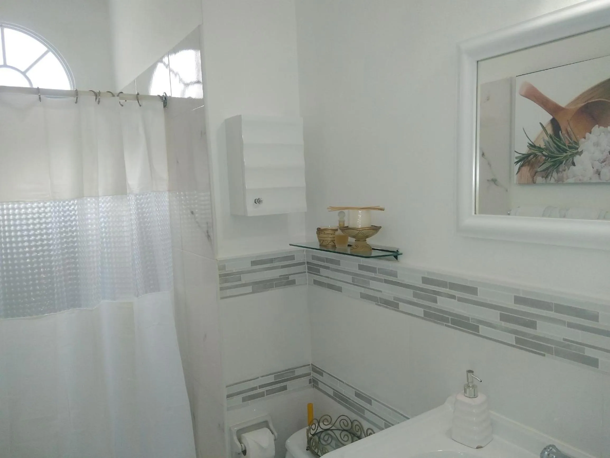 Bathroom in Blue Topaz