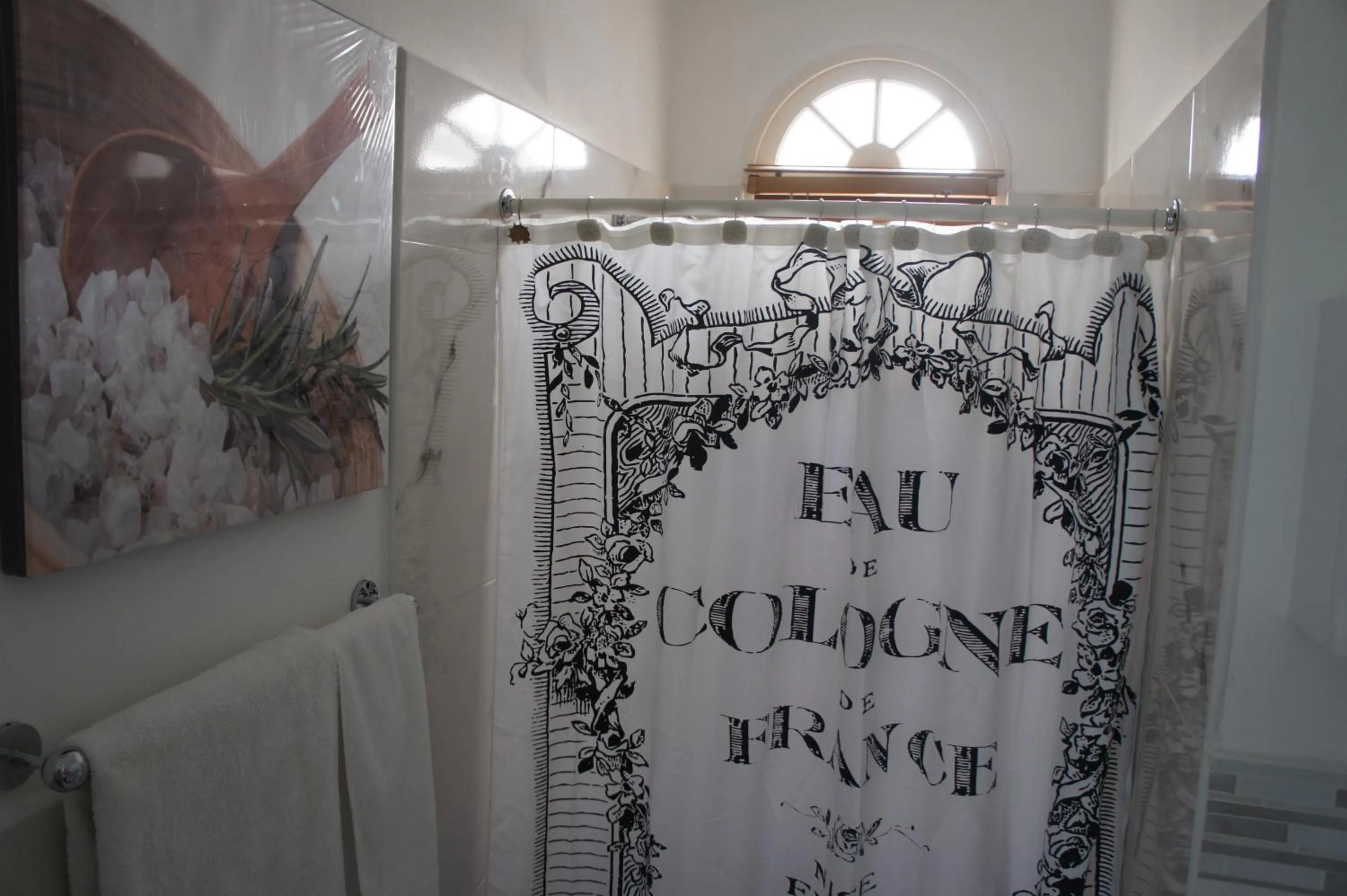 Bathroom in Blue Topaz