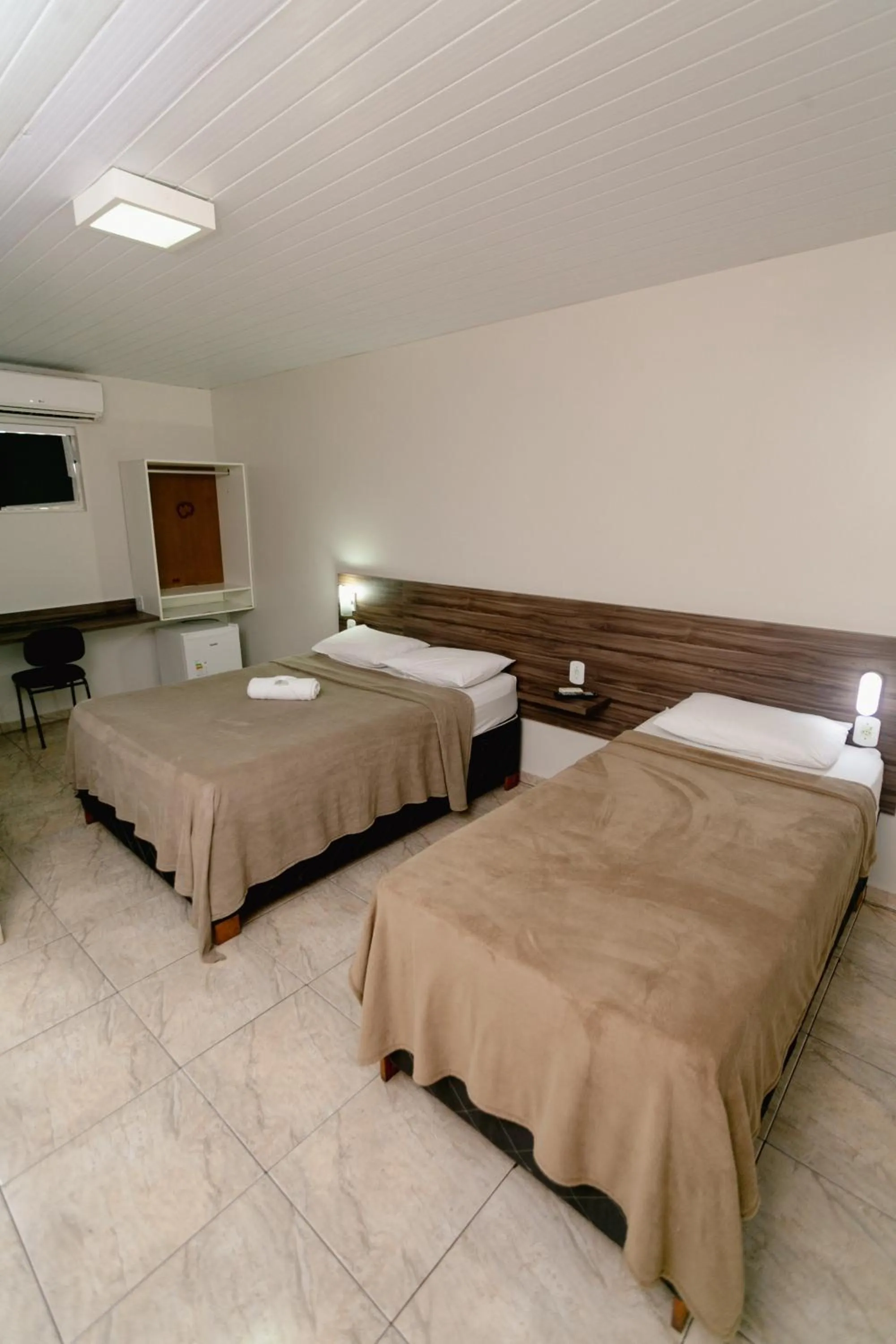 Bedroom, Bed in Hotel Verde Mares