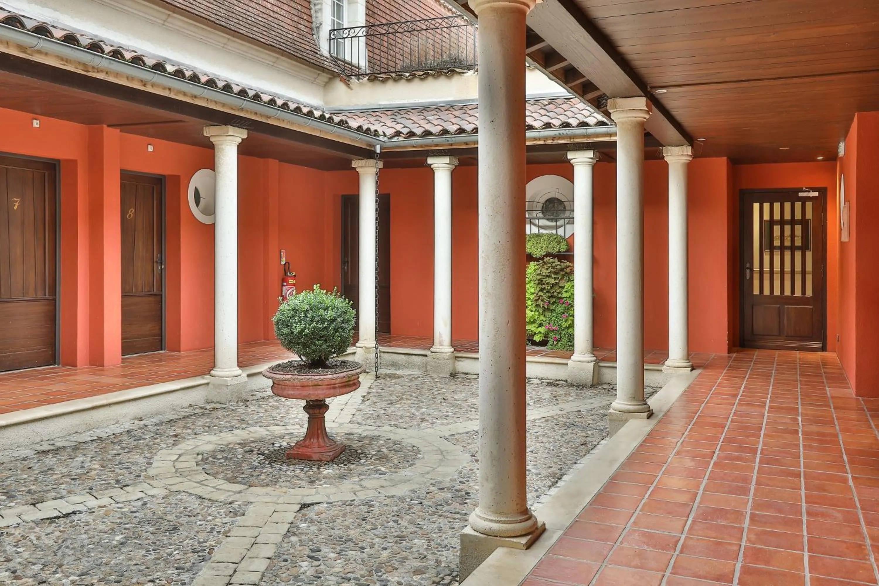 Patio in Château des Vigiers