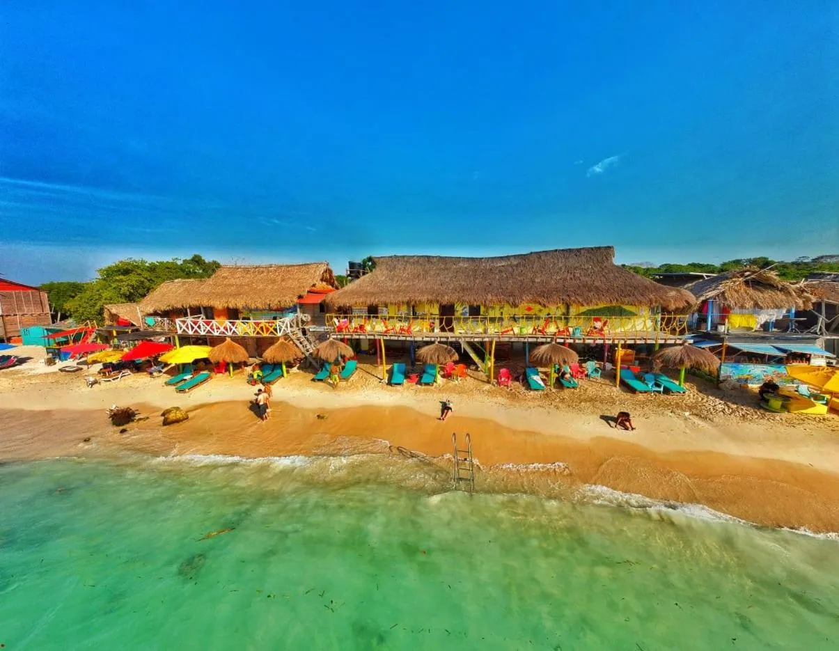 Property building in Nuestros Tres Tesoros II