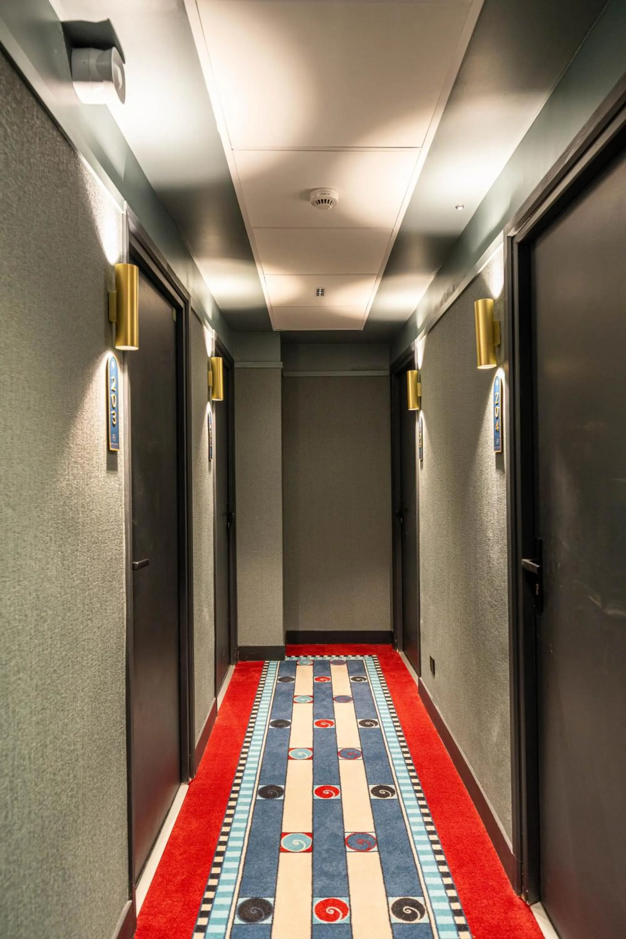 Property building in Hôtel CASA MOHO - Juan-Les-Pins