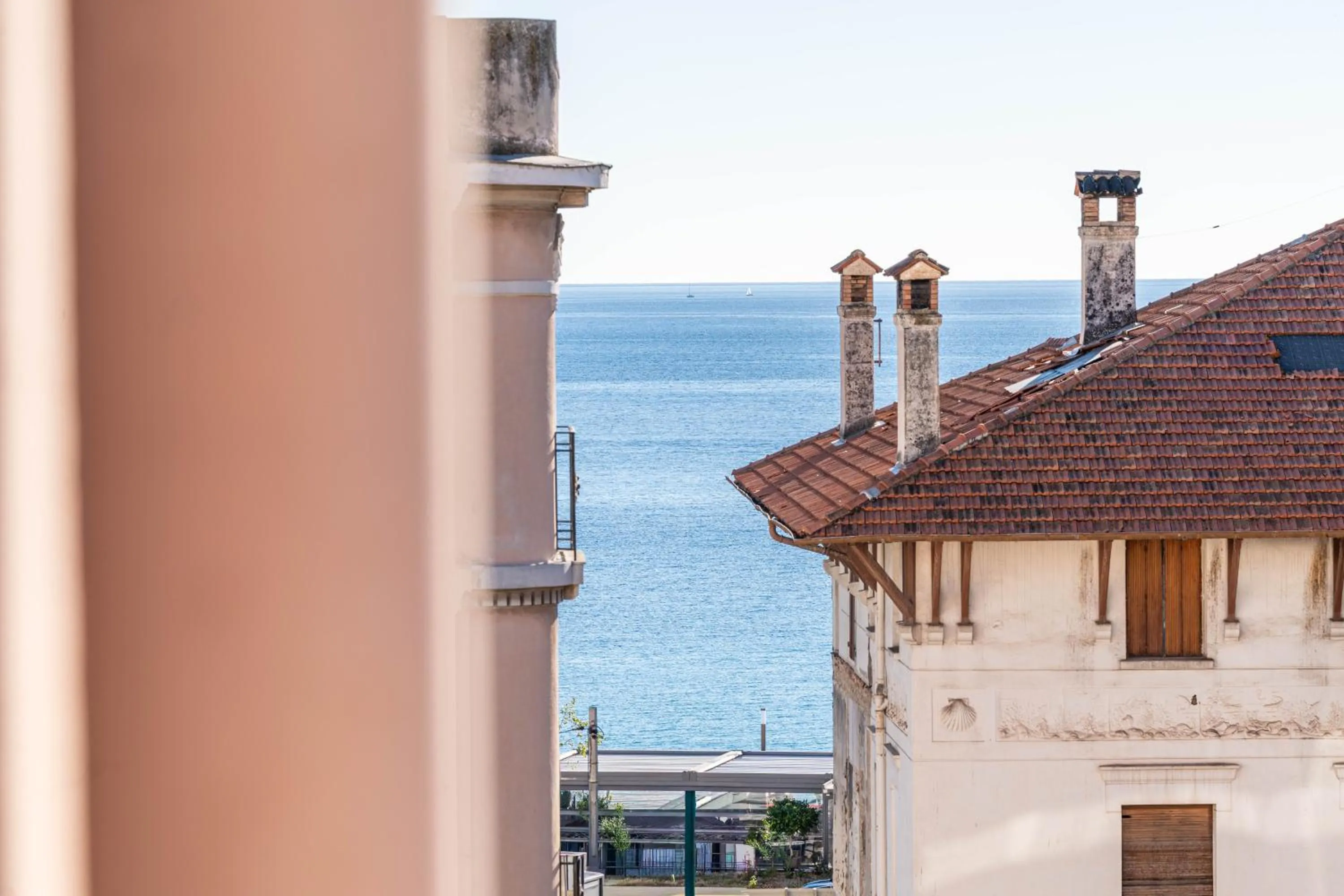 Property building in Hôtel CASA MOHO - Juan-Les-Pins
