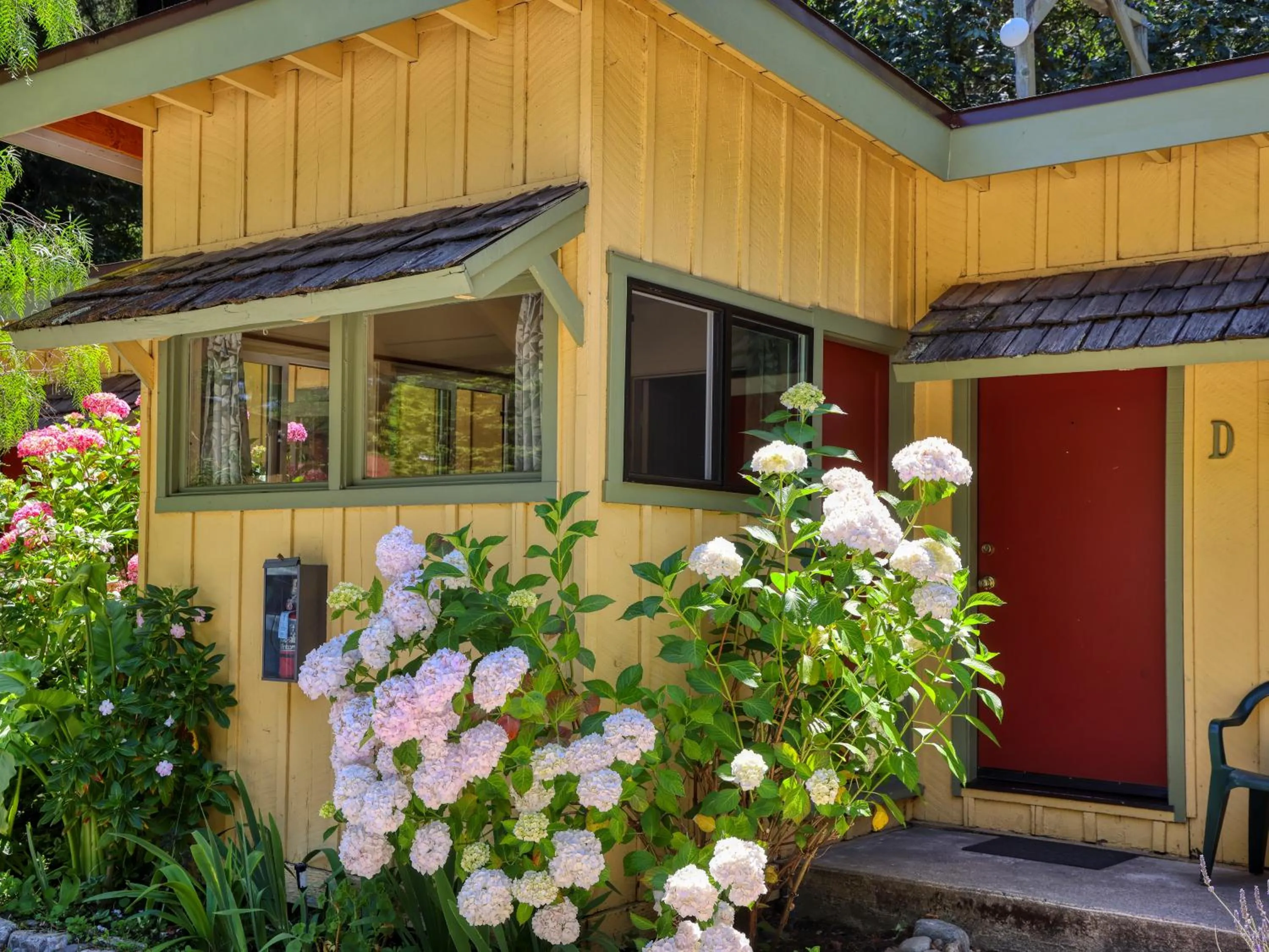 Property building in Fernwood Resort