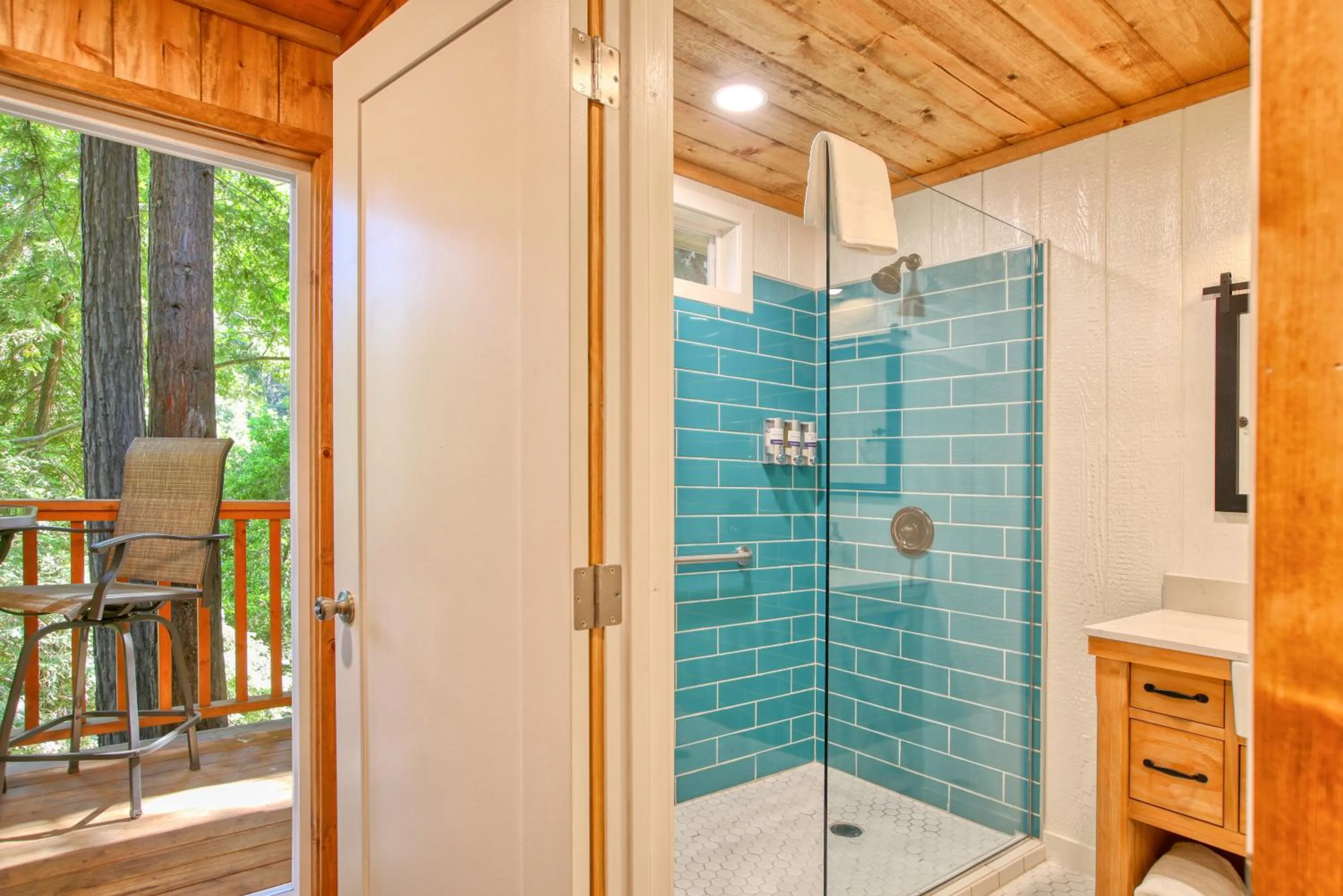 Bathroom in Fernwood Resort