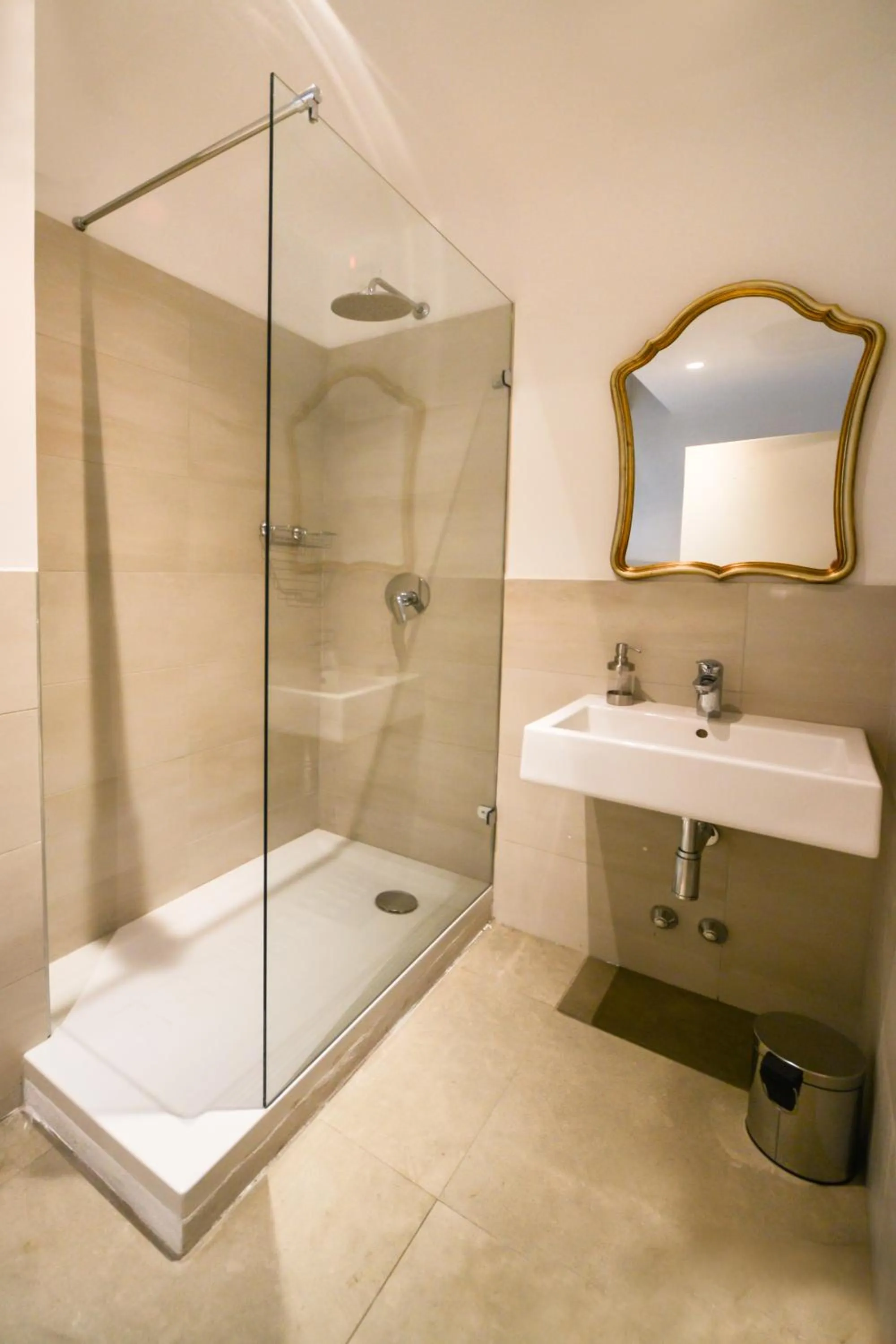 Shower in Casa Ferrovieri