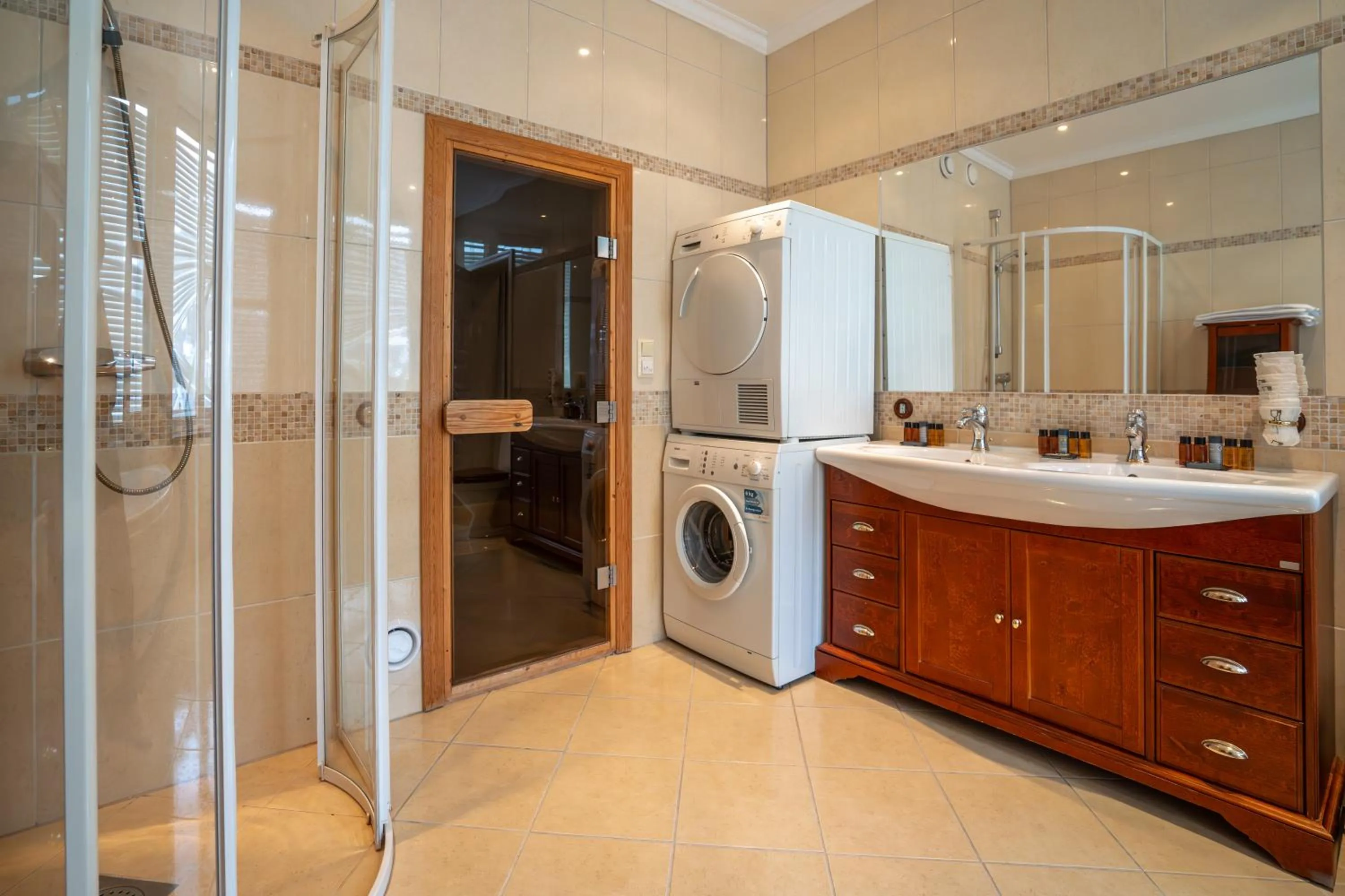 Prize by Radisson, Xhibition Bergen City