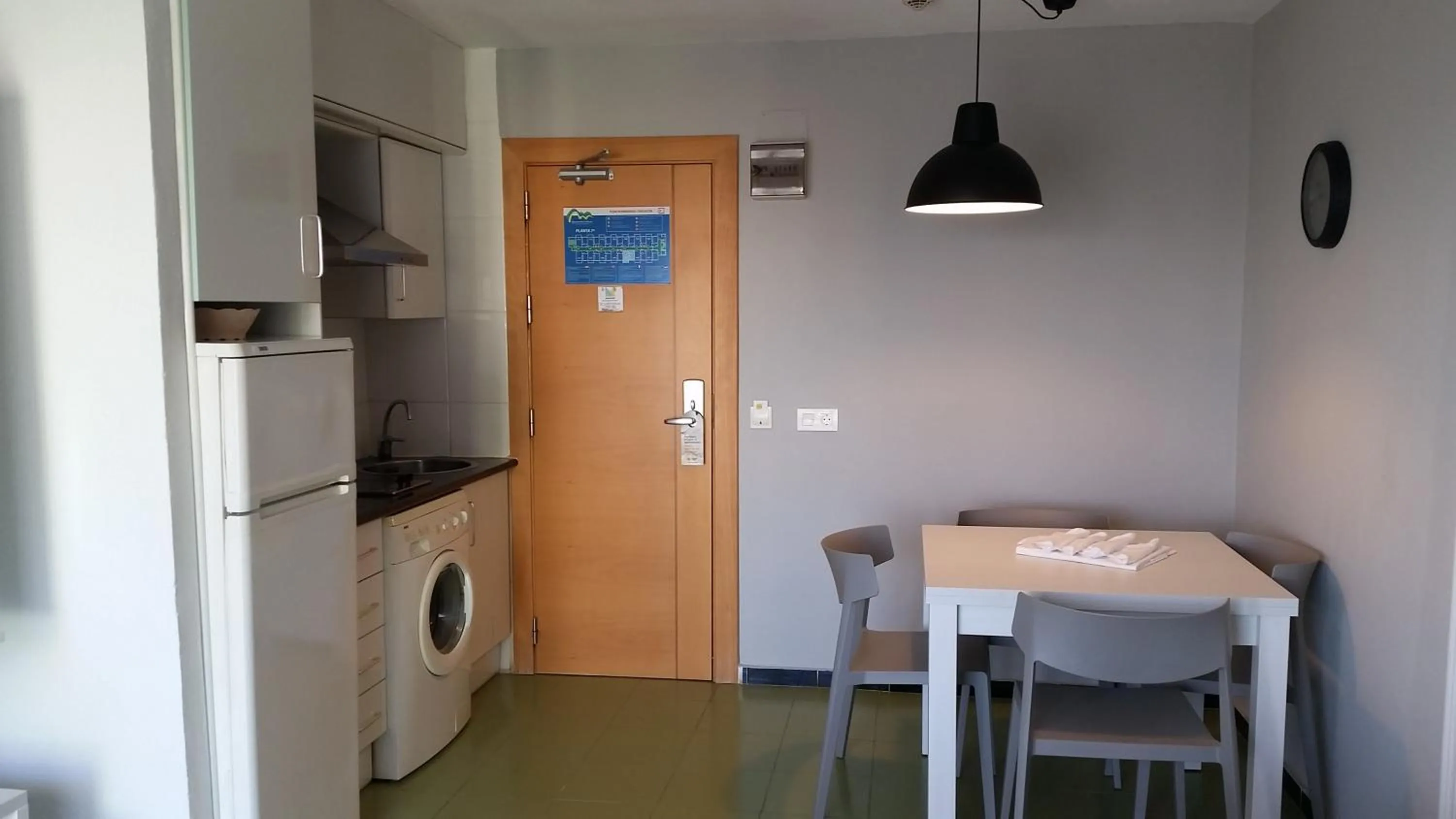 Dining area in Destinos de Sol Roquetas de Mar - Montepío Minería