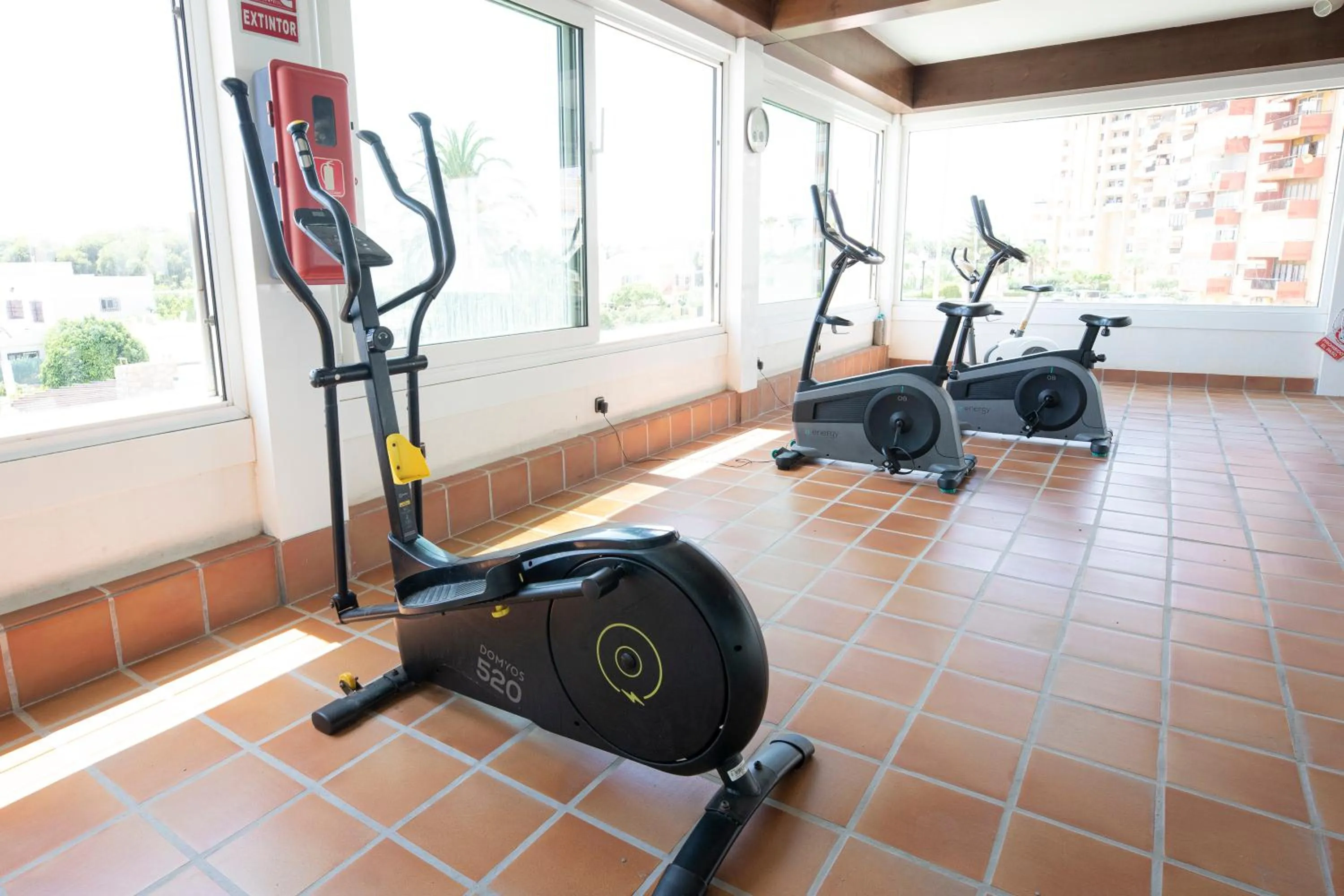 Fitness centre/facilities in Destinos de Sol Roquetas de Mar - Montepío Minería