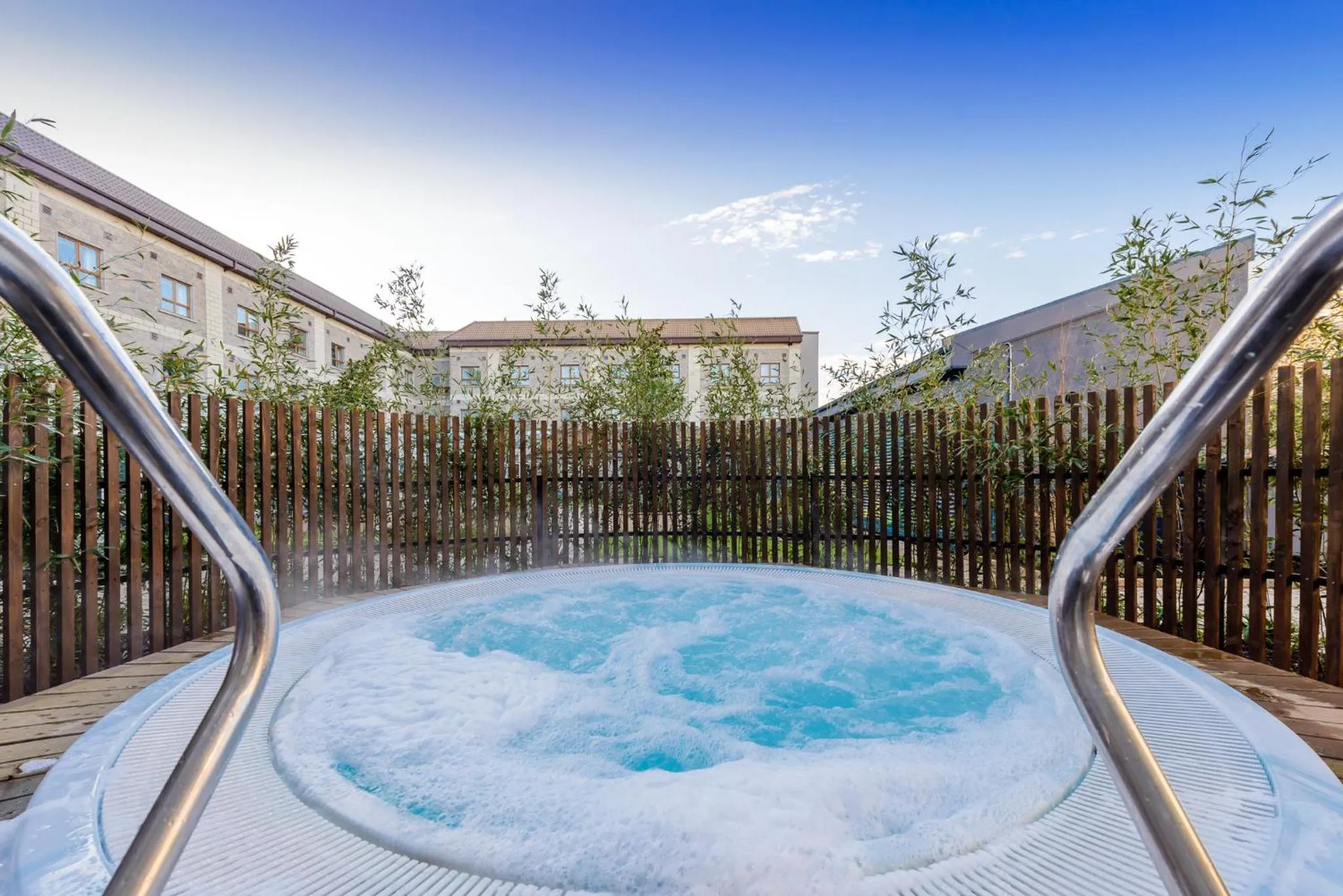 Swimming pool in Clybaun Hotel