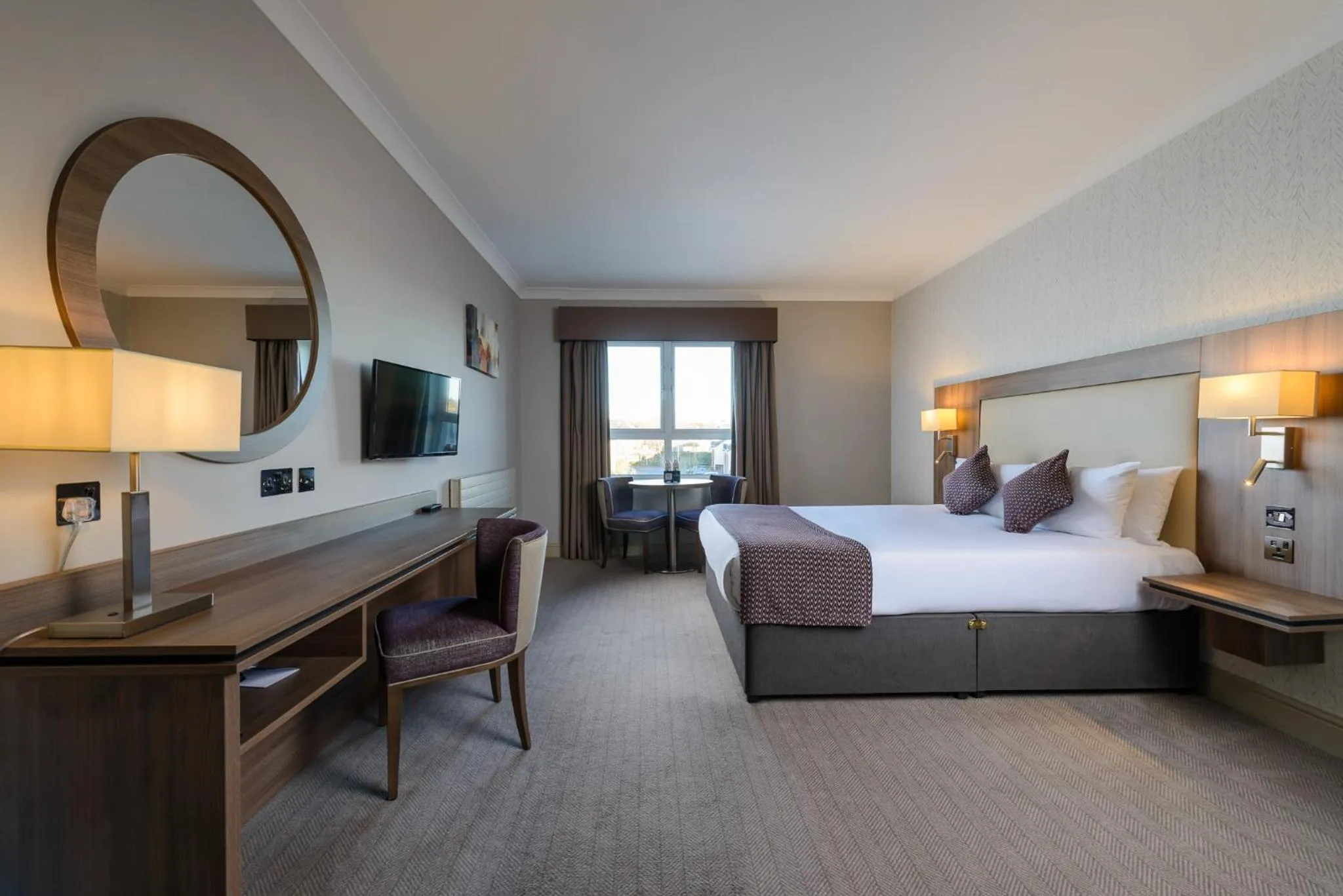 Bedroom, Bed in Clybaun Hotel