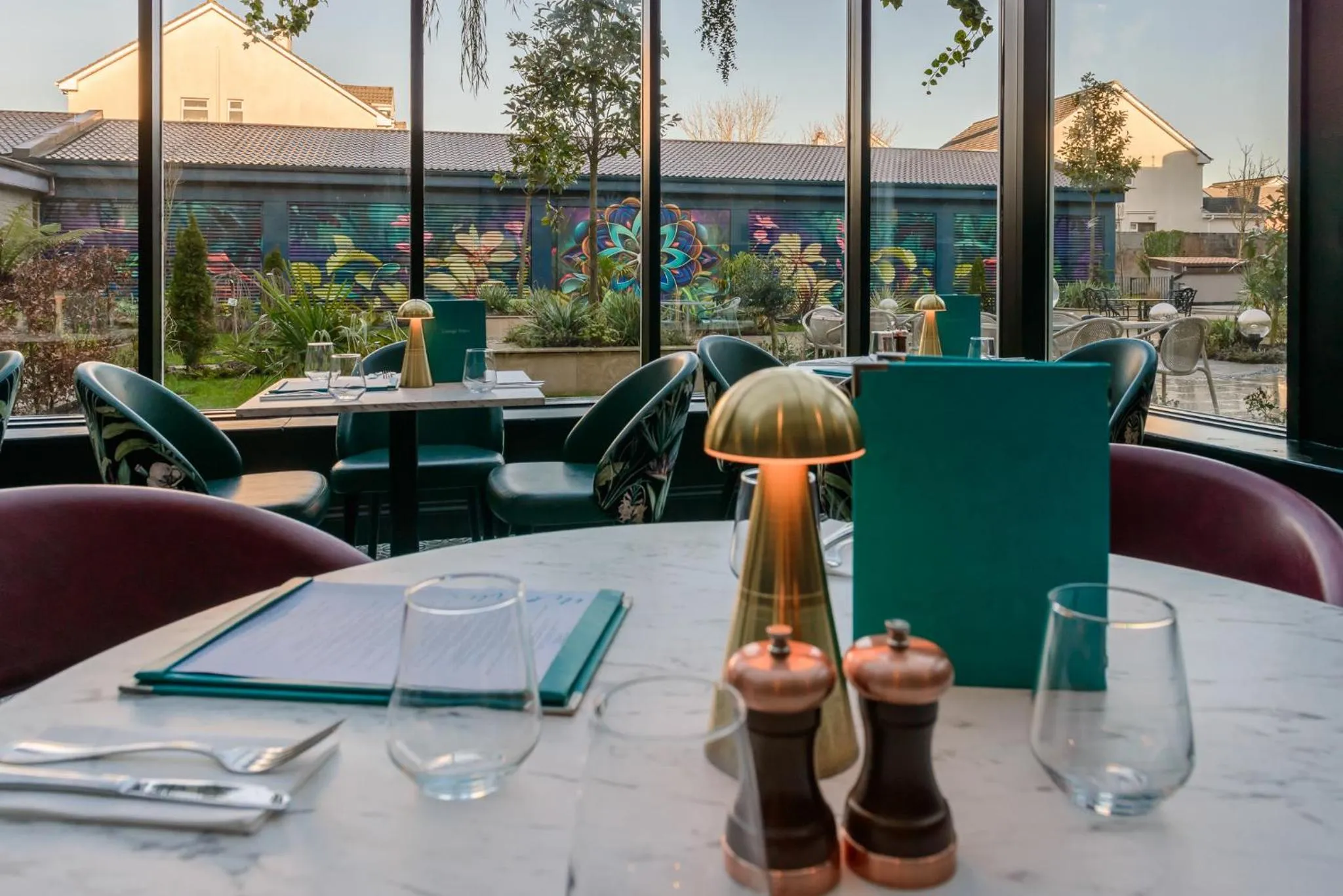 Restaurant/places to eat in Clybaun Hotel