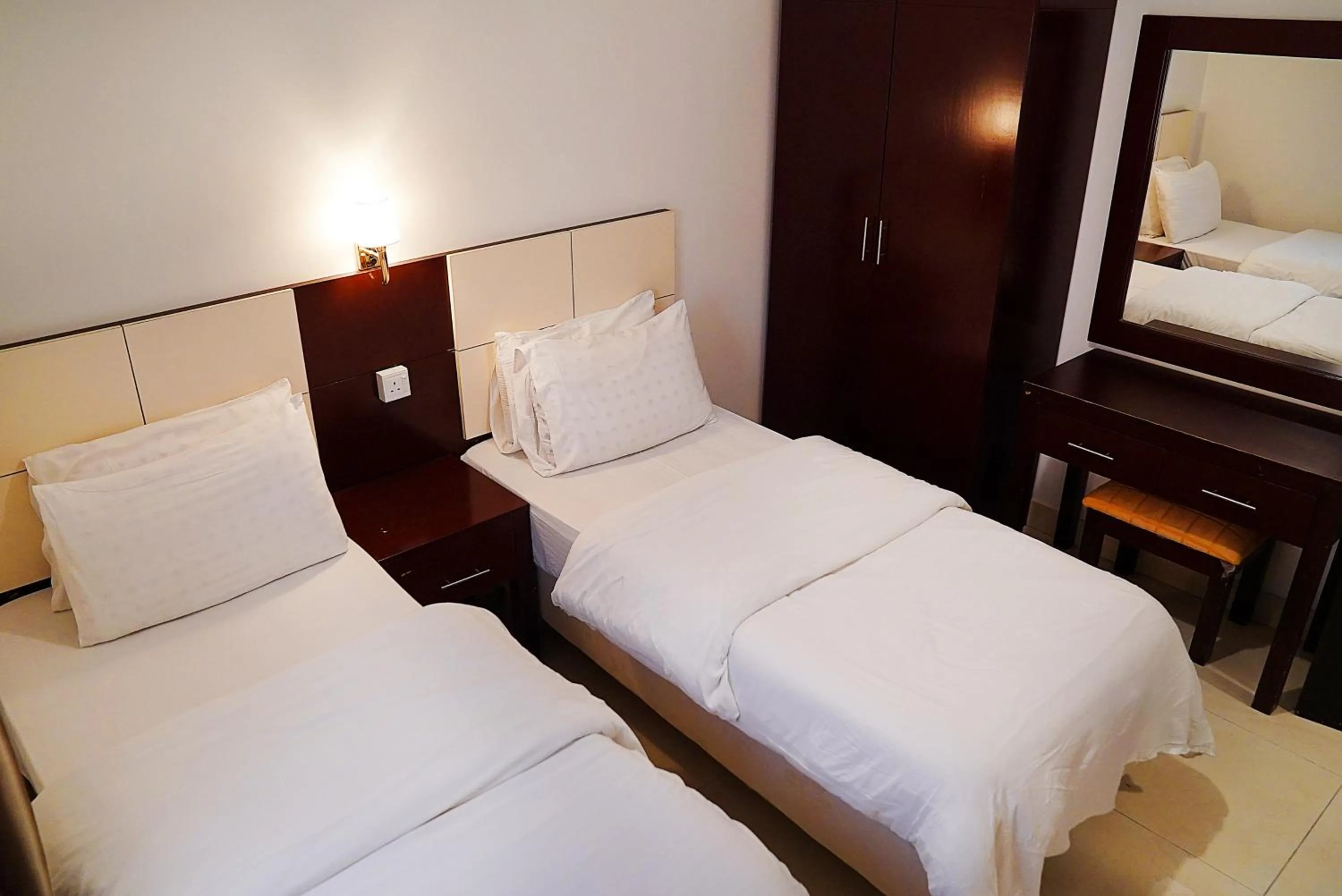 Bed in Loaloat Al Bahar