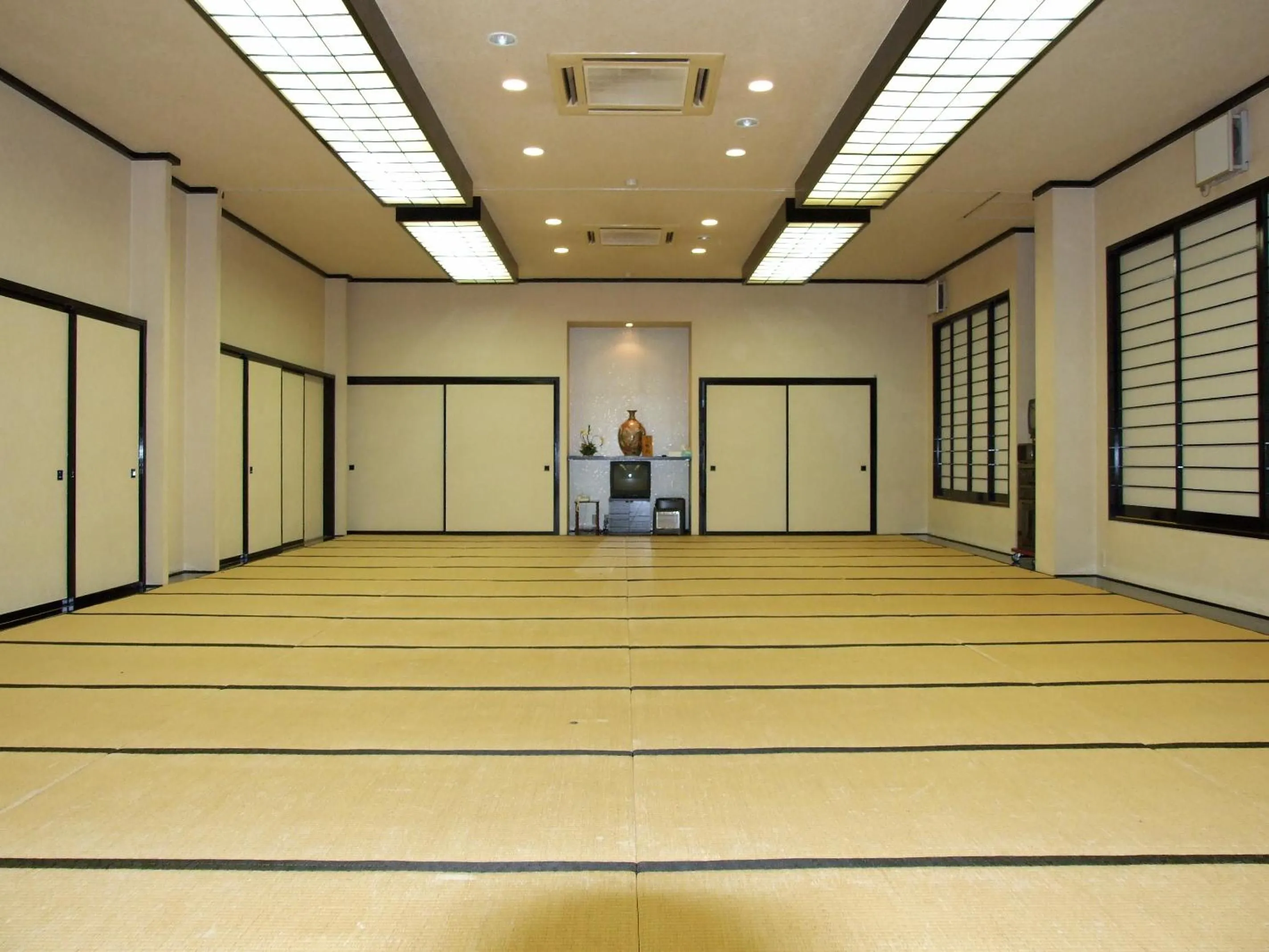 Area and facilities in Hotel Uguisu