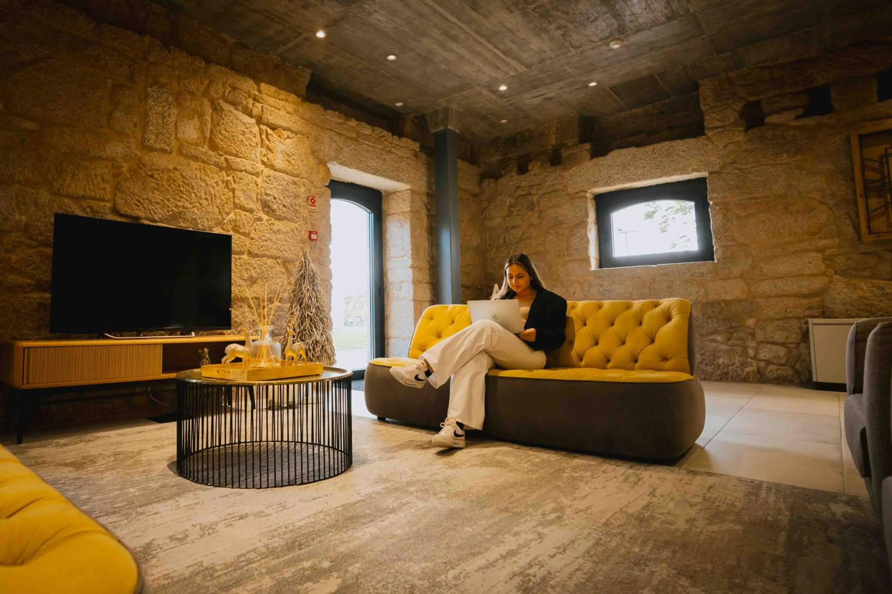 Seating area in Borralha Hotel, Restaurante & Spa