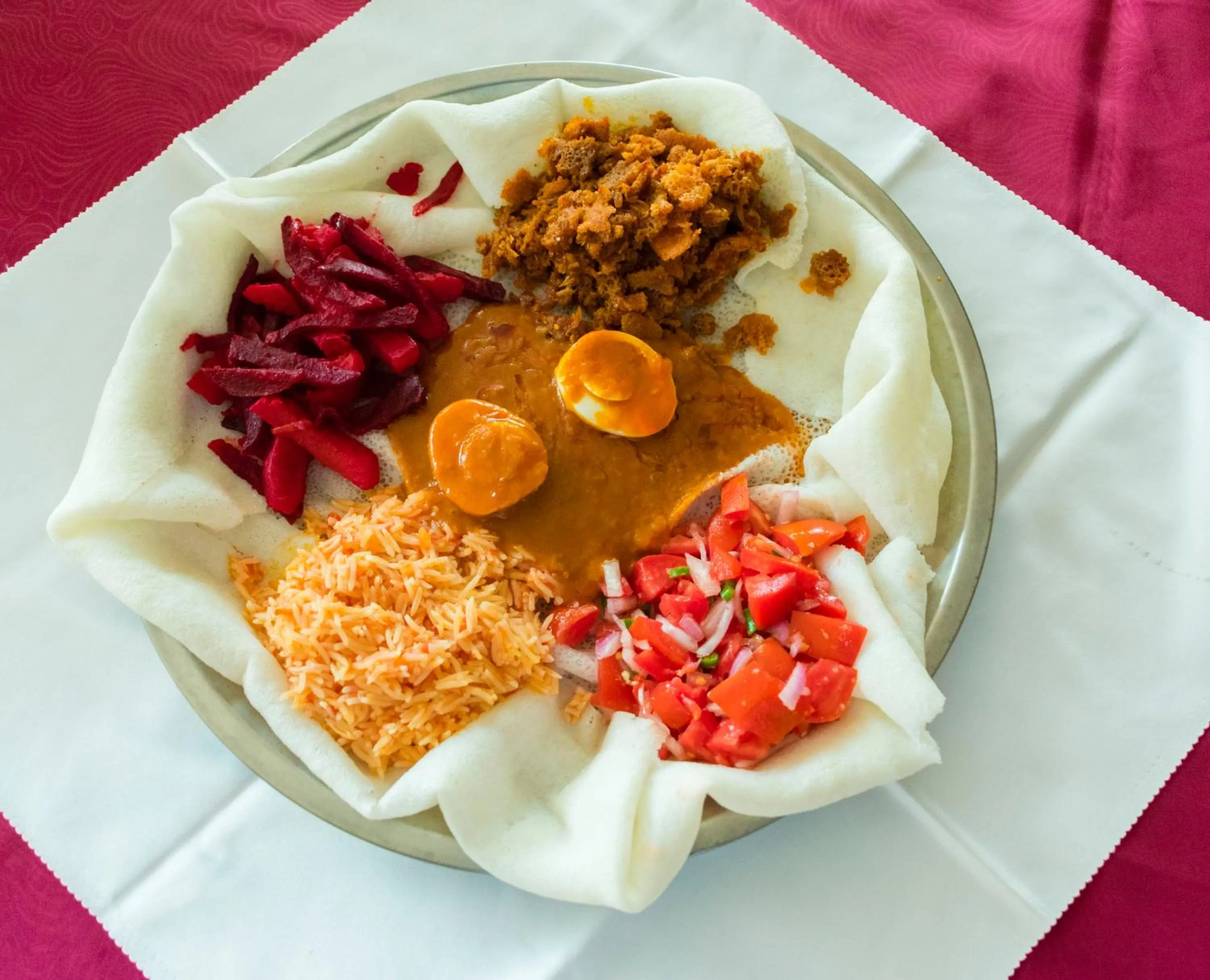 Food and drinks in Diamonds Hotel Kampala