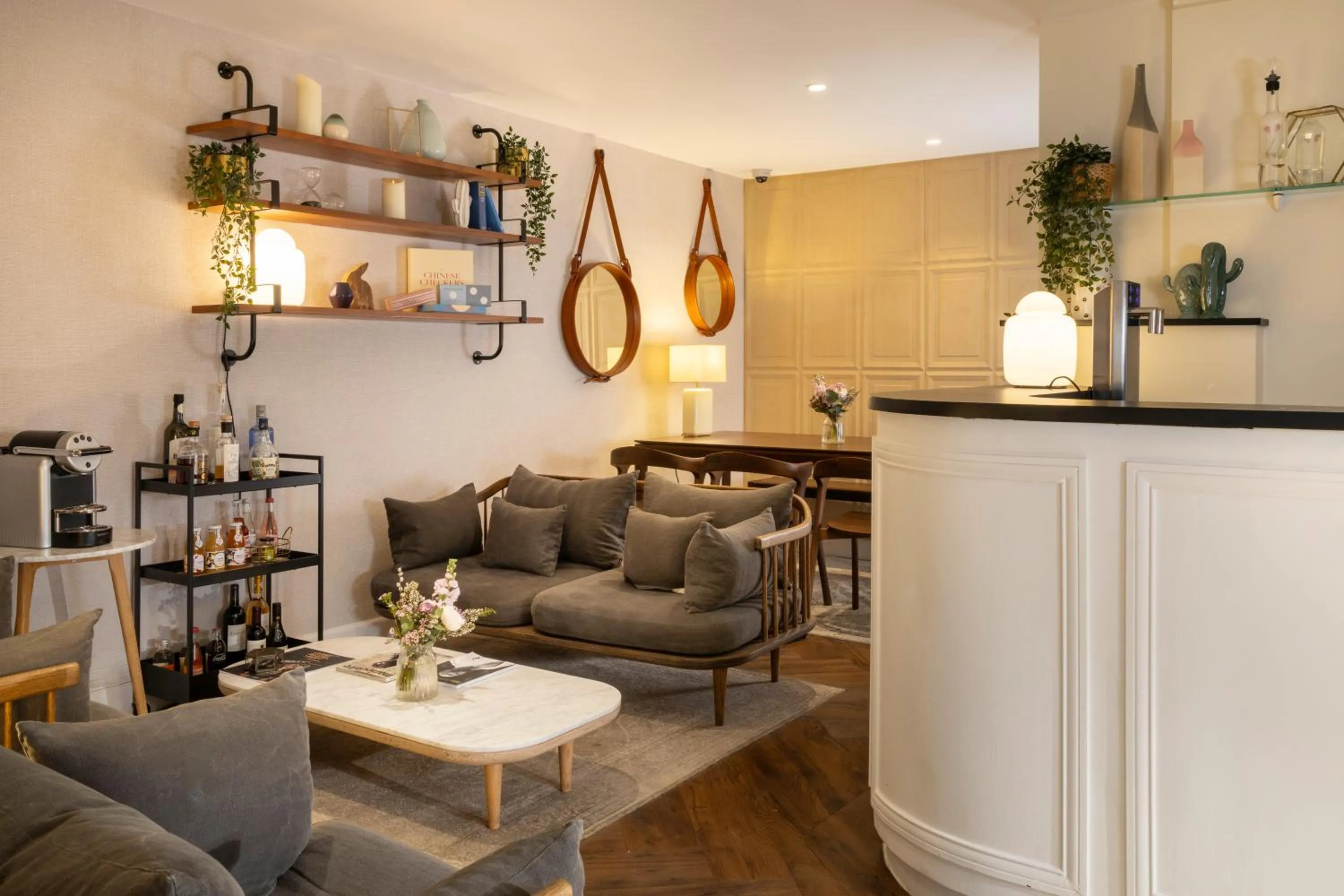 Coffee/tea facilities in Hôtel Madeleine Haussmann