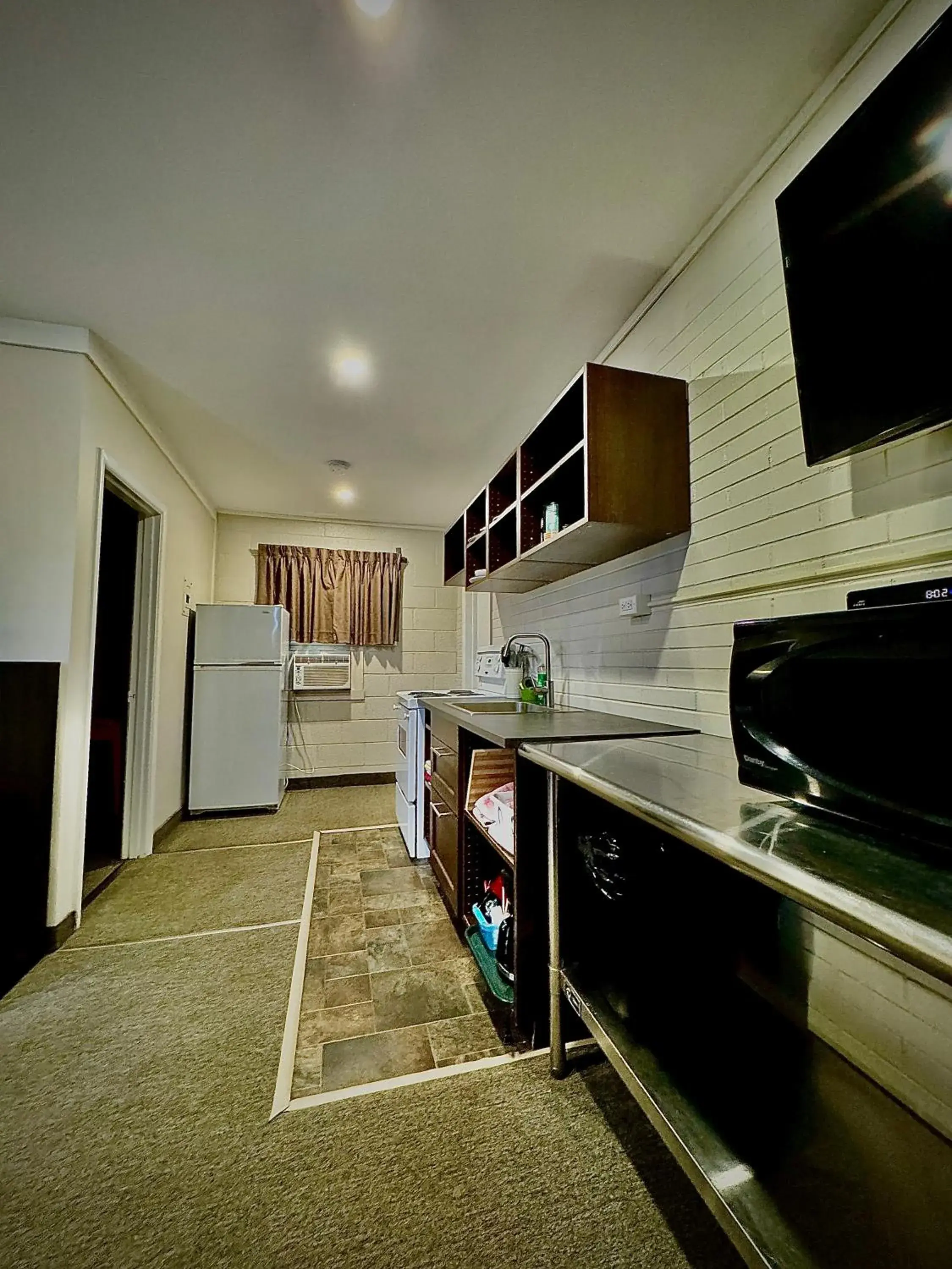 Two-Bedroom Suite - single occupancy in Caravel Motel Two-Bedroom Suite - single occupancy in Caravel Motel