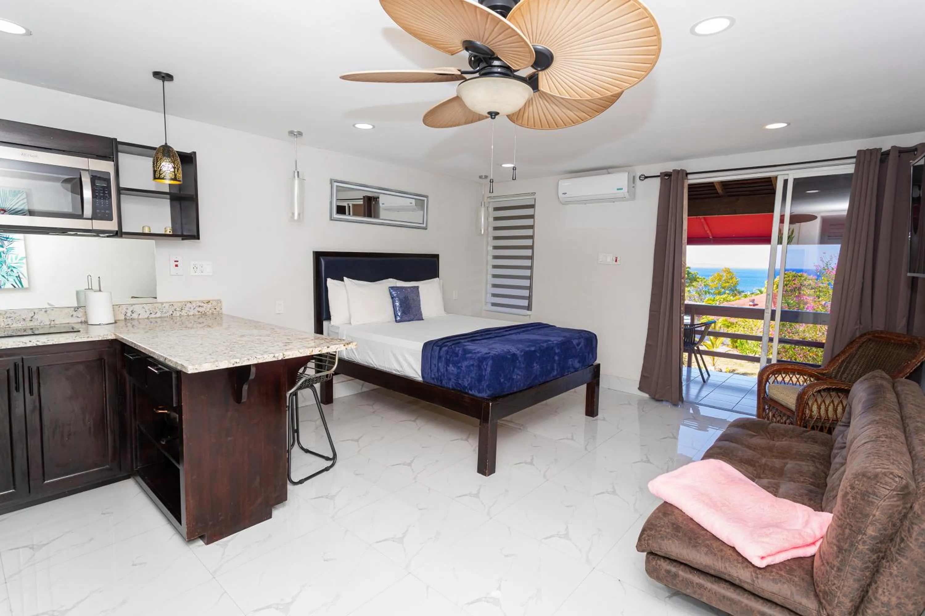 Bed in Montego Bay Club Apartments