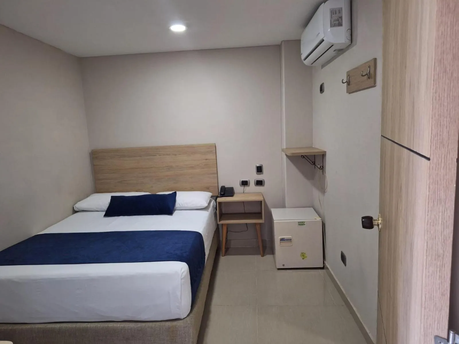 Bedroom, Bed in Hotel Suramericana