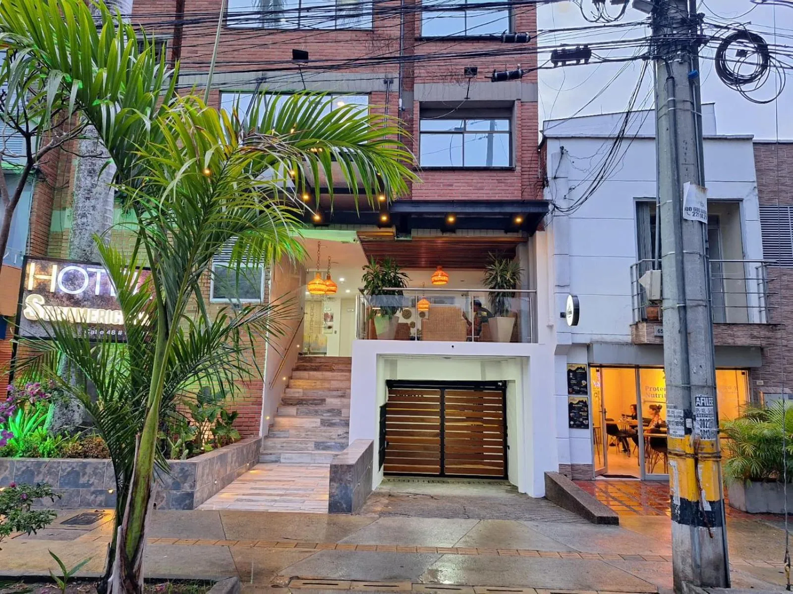 Property building in Hotel Suramericana