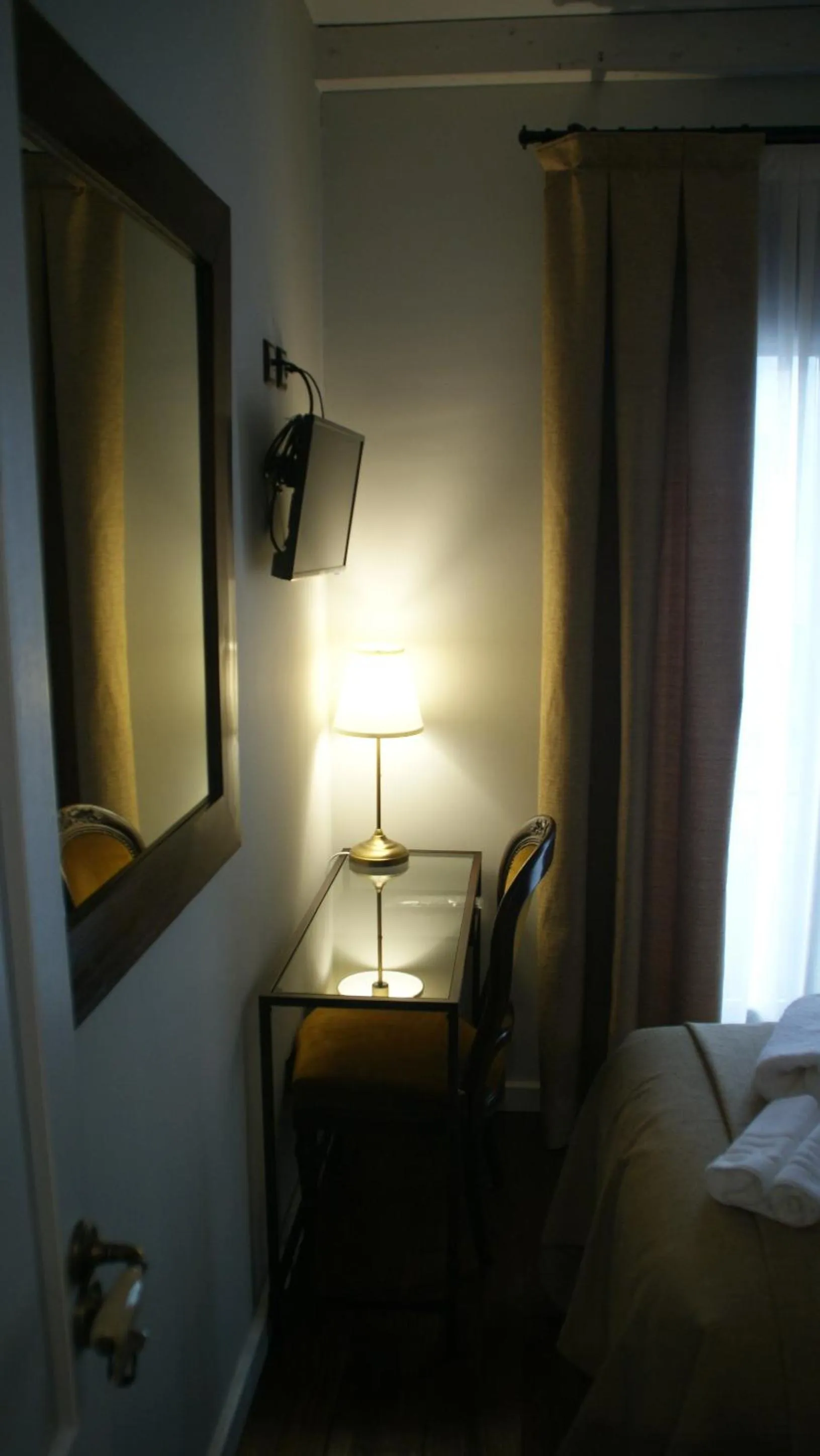 TV and multimedia, Bed in LANTIGUA CASA RURAL