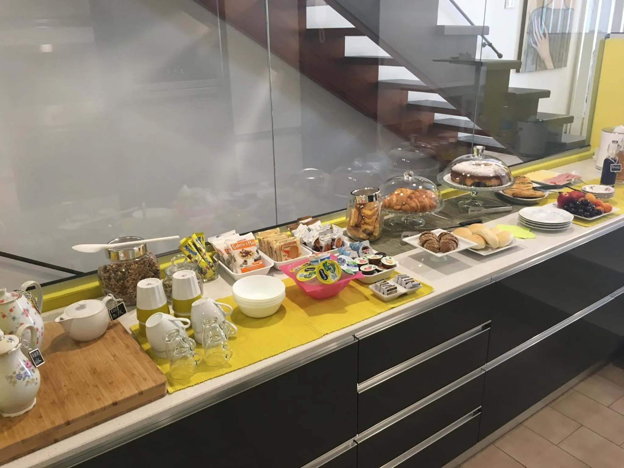 Lounge or bar in 4 in piazza