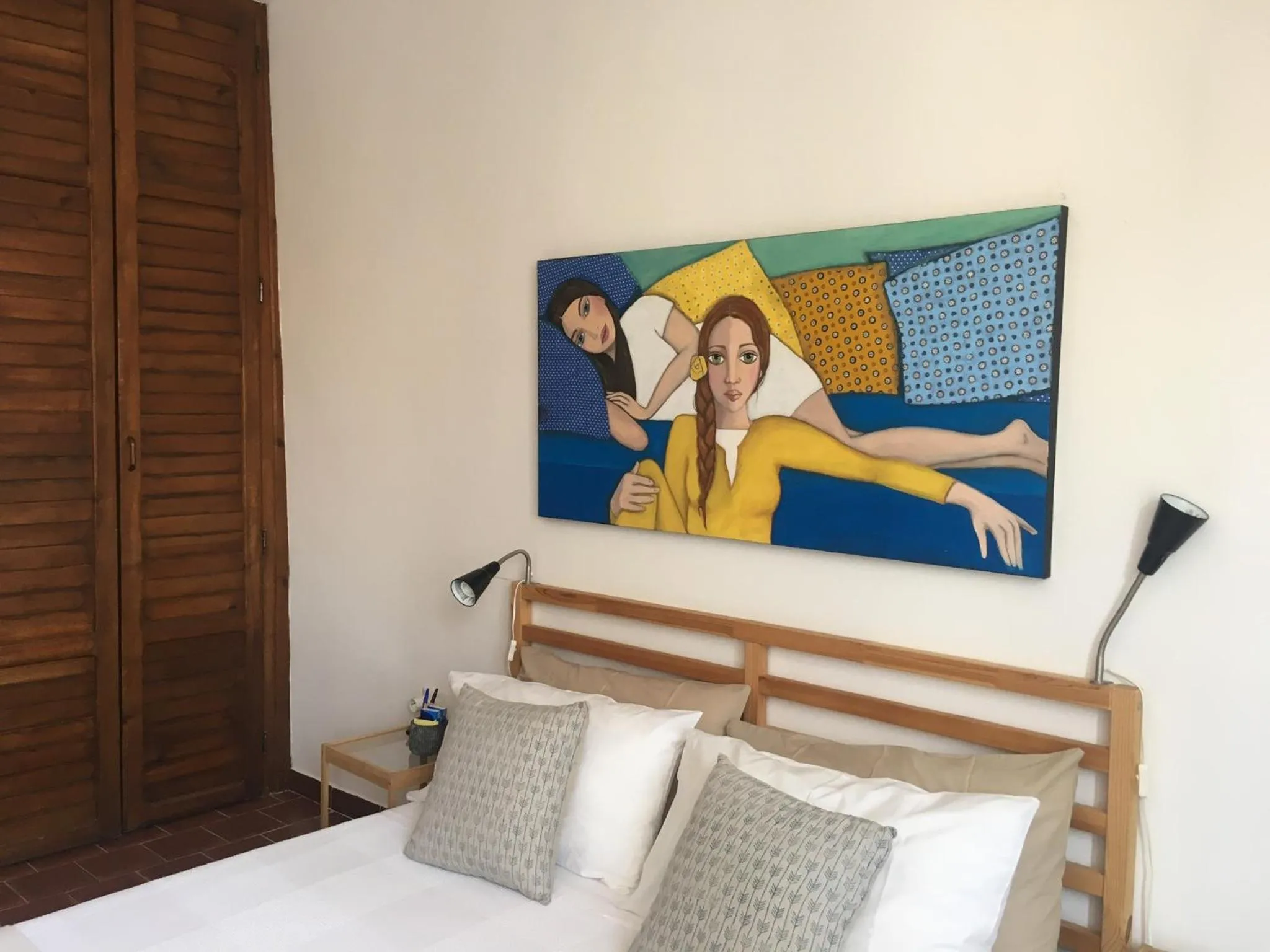 Decorative detail in 4 in piazza