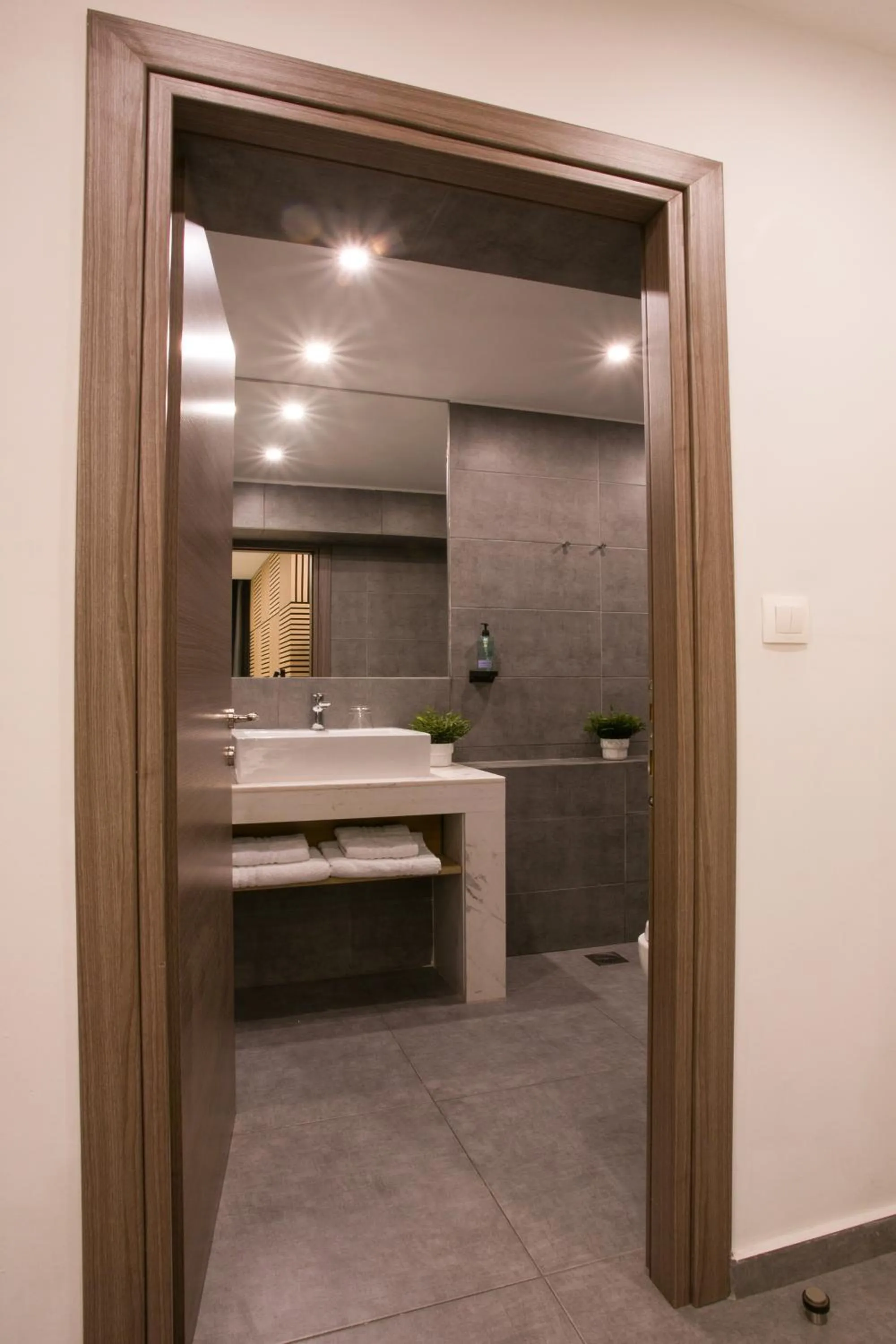 Bathroom in White Luxury