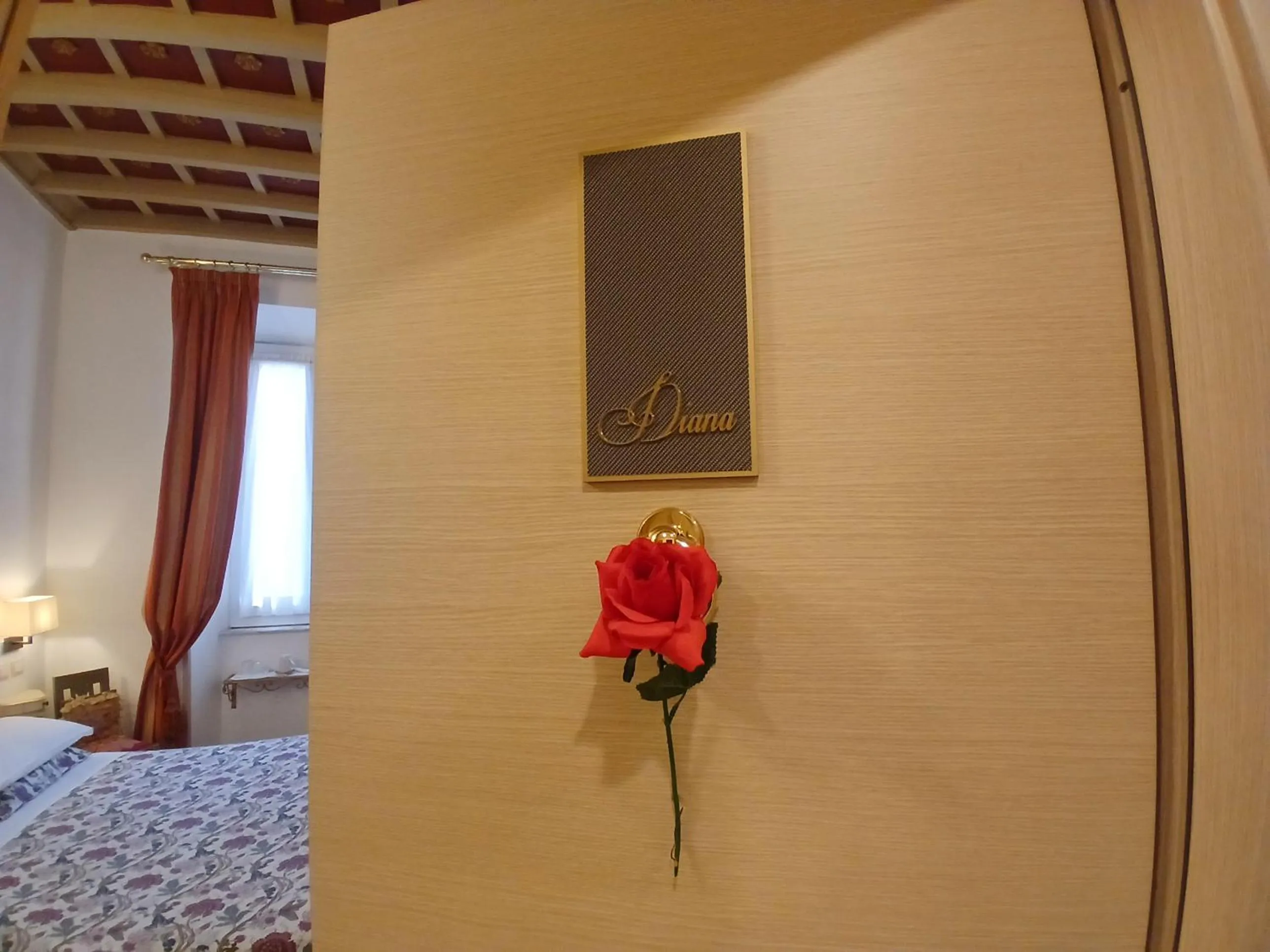 Bedroom, Bed in Excellent Trinity Rooms