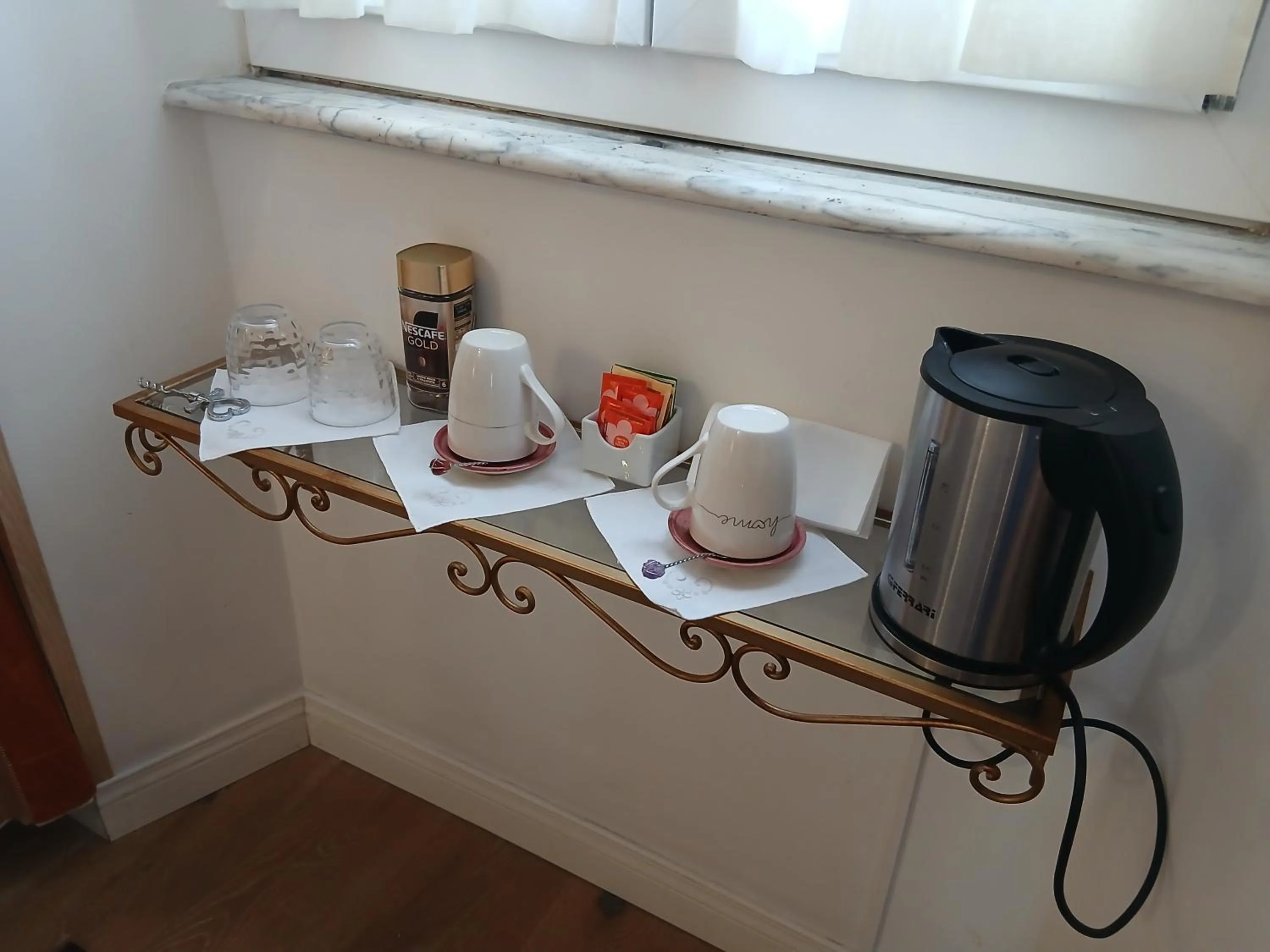 Decorative detail in Excellent Trinity Rooms