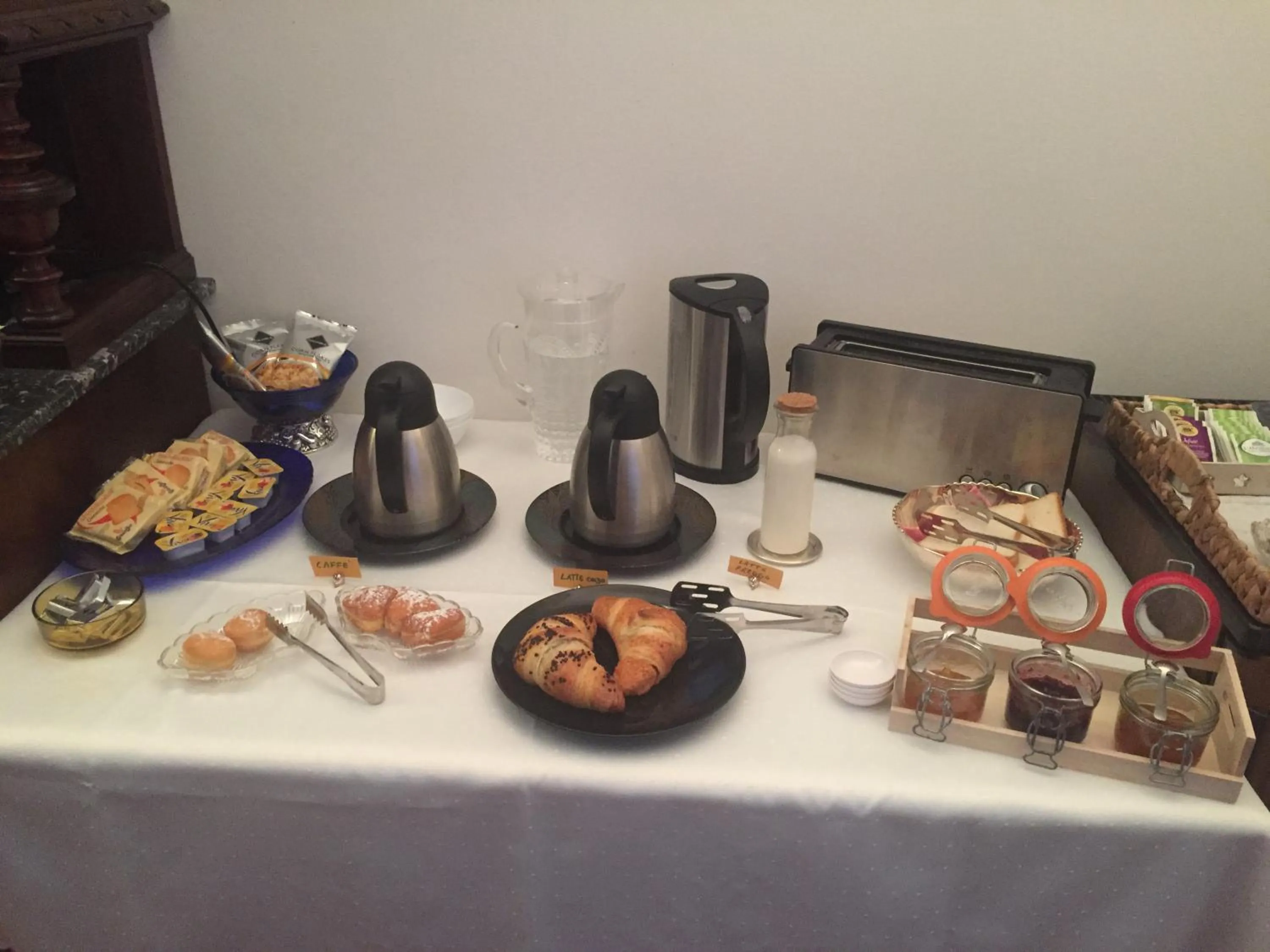 Food and drinks in B&B Ai Confini dell'Impero