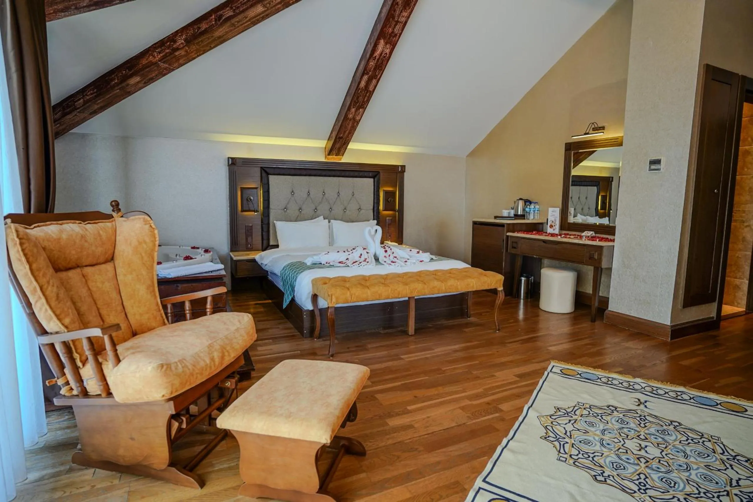 Bed in Sera Lake Resort Hotel Spa & Aparts