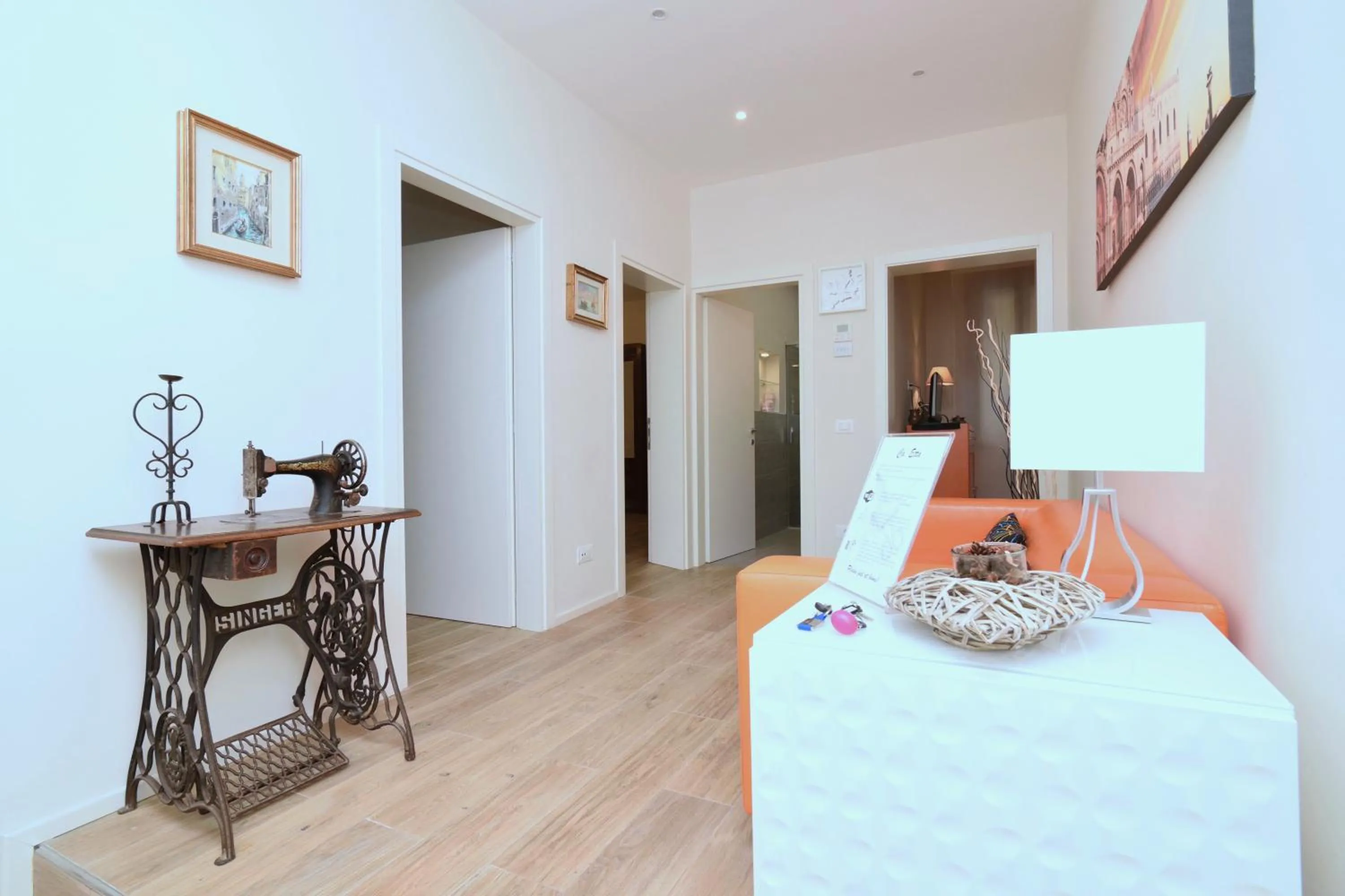 Living room, Bed in Ca' Etta