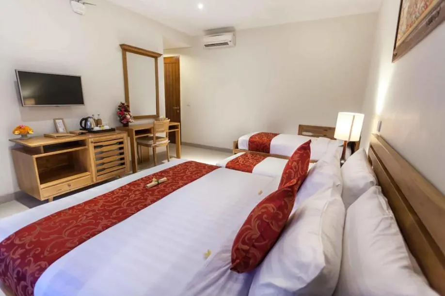 Family, Bed in Jani's Place Cottage by Purely