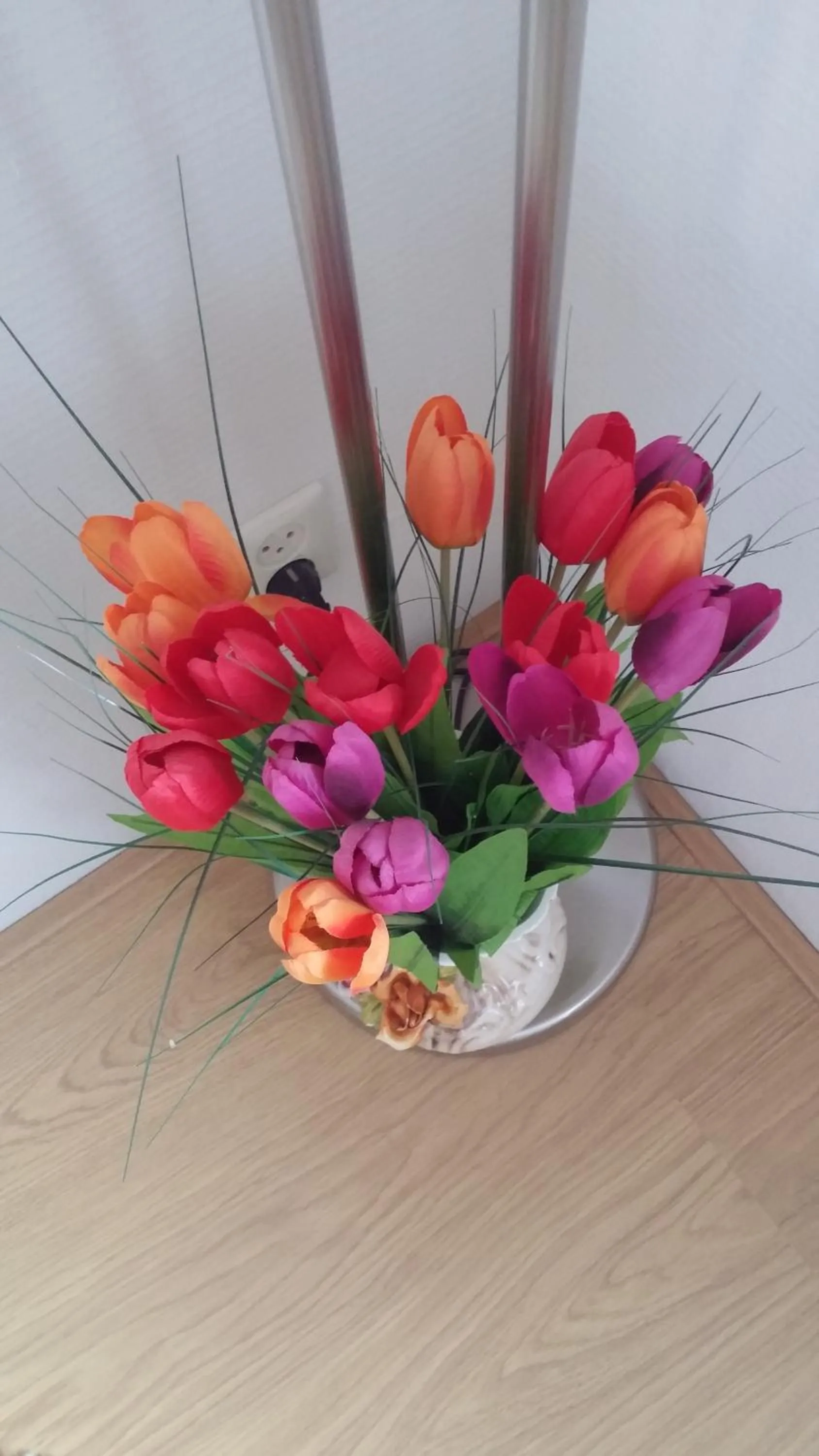 Communal lounge/ TV room in Bed en Broodje Bloem