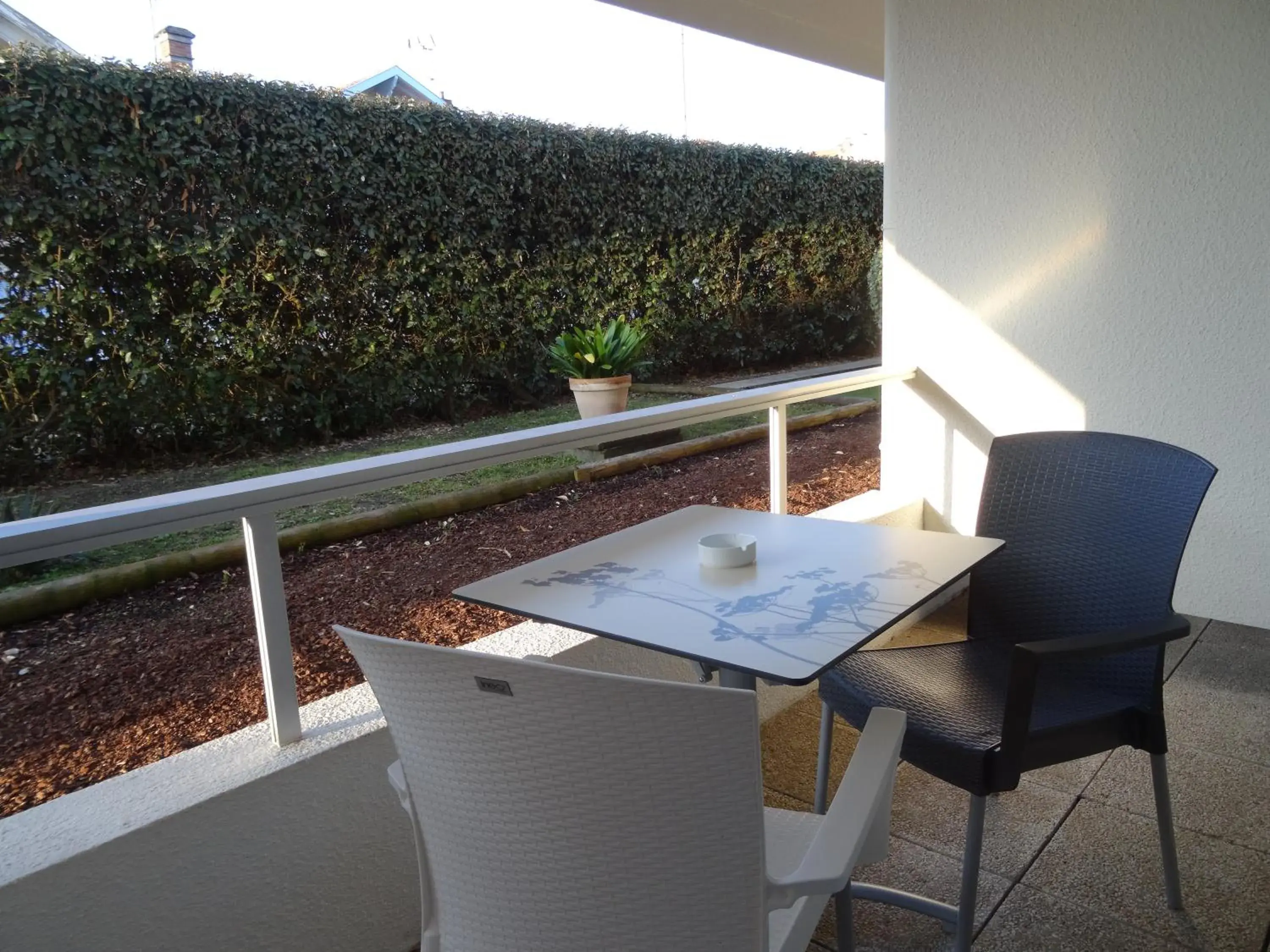 Double Room with Balcony in Hôtel Point France Double Room with Balcony in Hôtel Point France