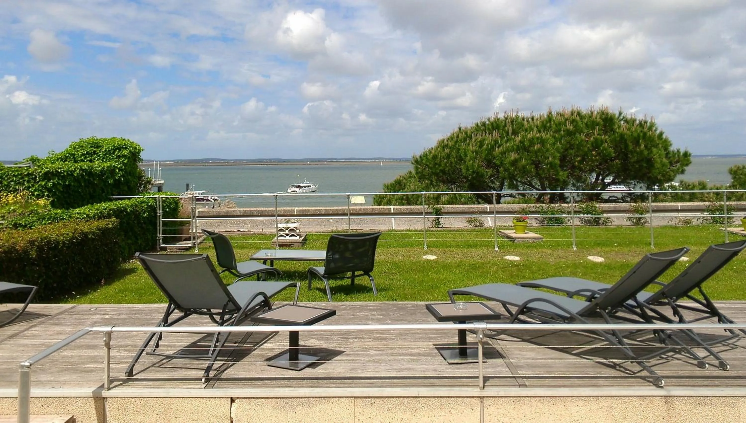Patio in Hôtel Point France