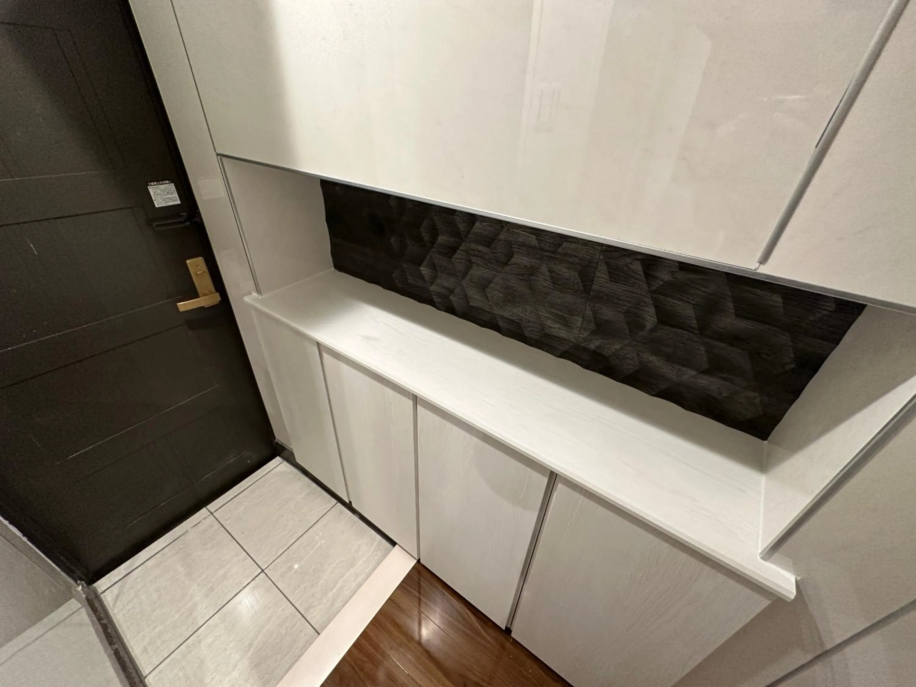 Property building in Ray House