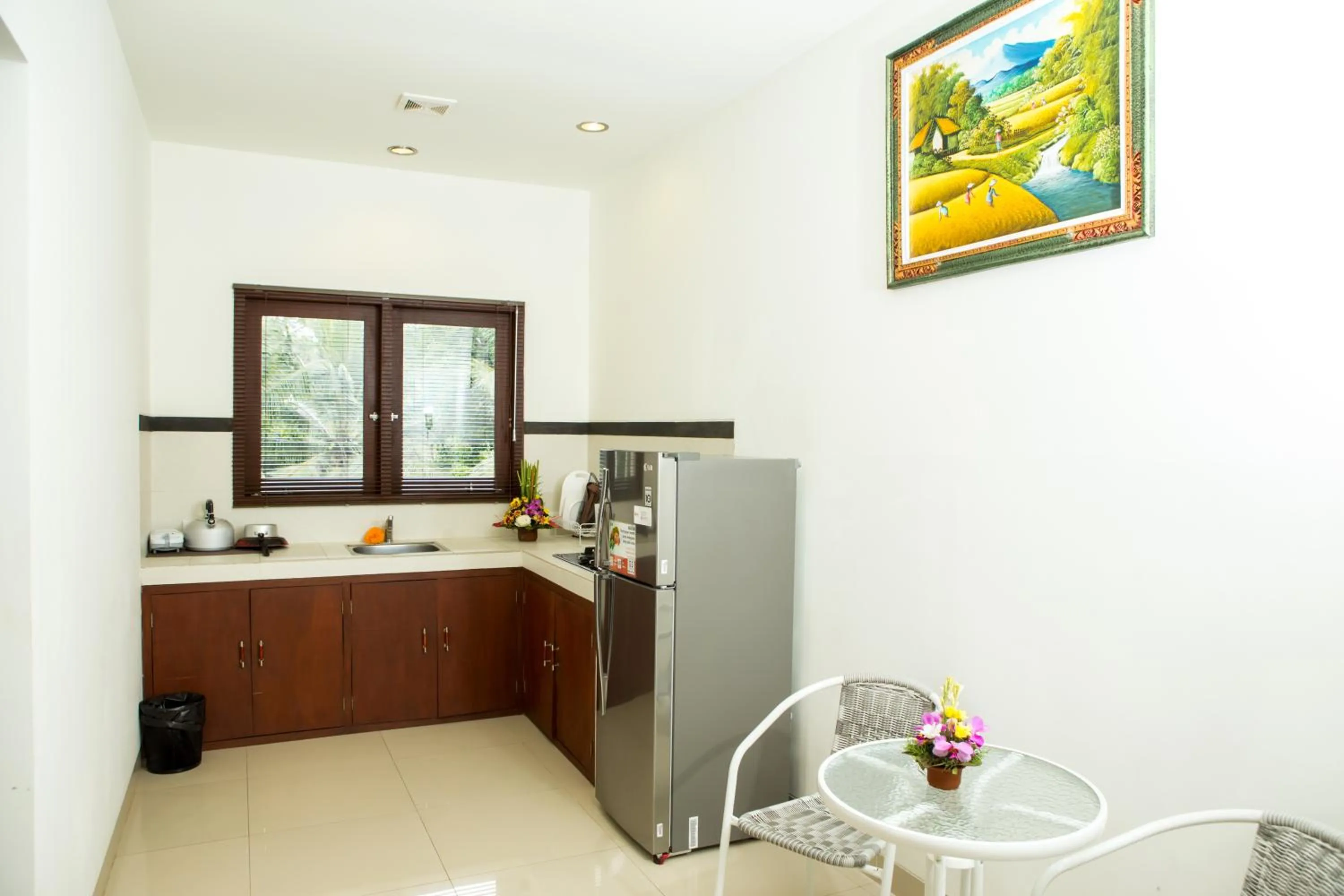 Kitchen or kitchenette in Ayu Duwur Beji