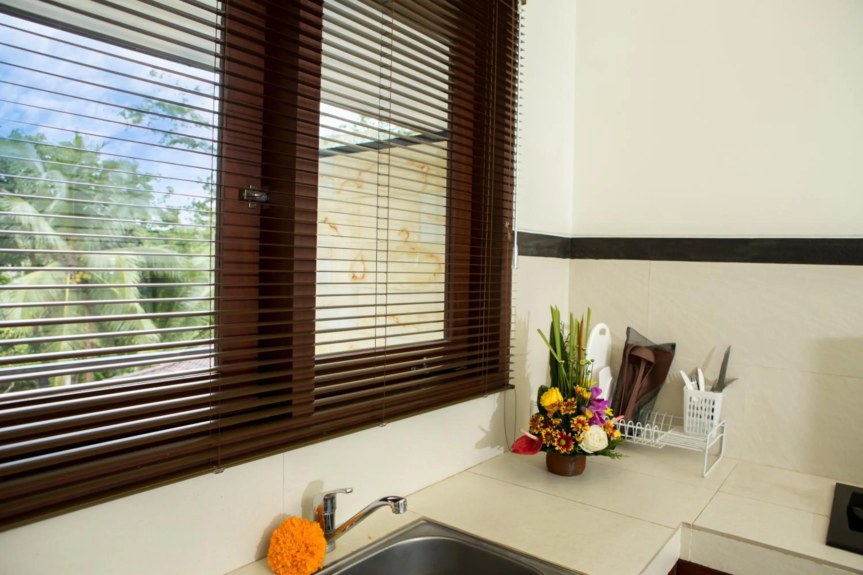 Kitchen or kitchenette in Ayu Duwur Beji