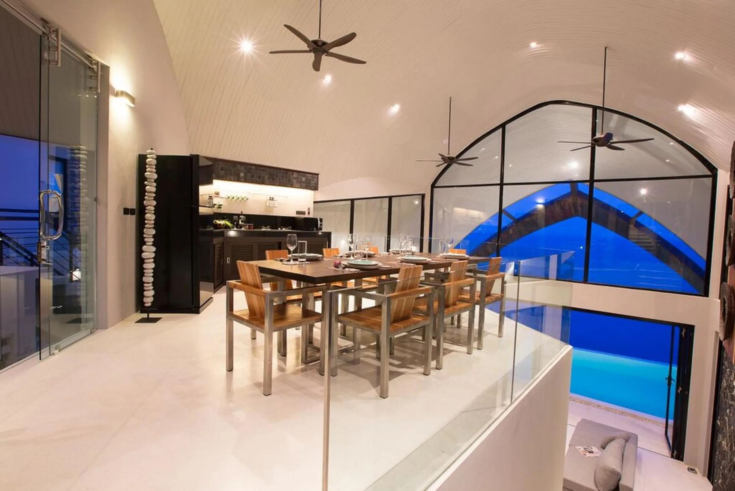 Night in Chaweng Peak Villas - Award Winning Luxury Two Villas