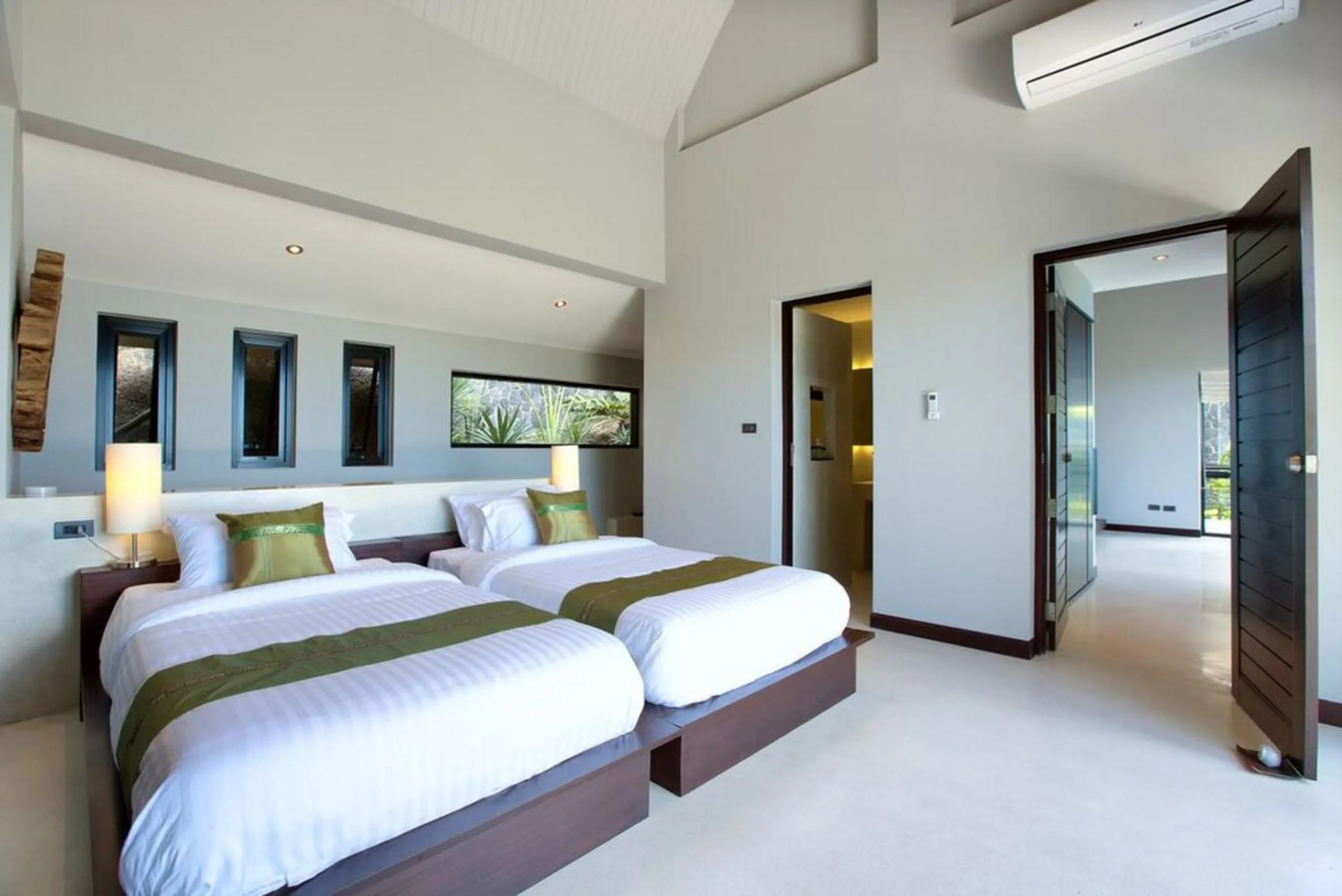 Bedroom, Bed in Chaweng Peak Villas - Award Winning Luxury Two Villas