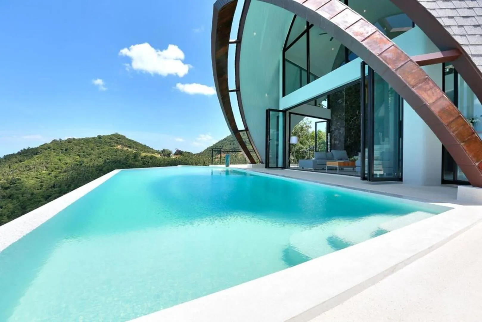 Swimming pool in Chaweng Peak Villas - Award Winning Luxury Two Villas